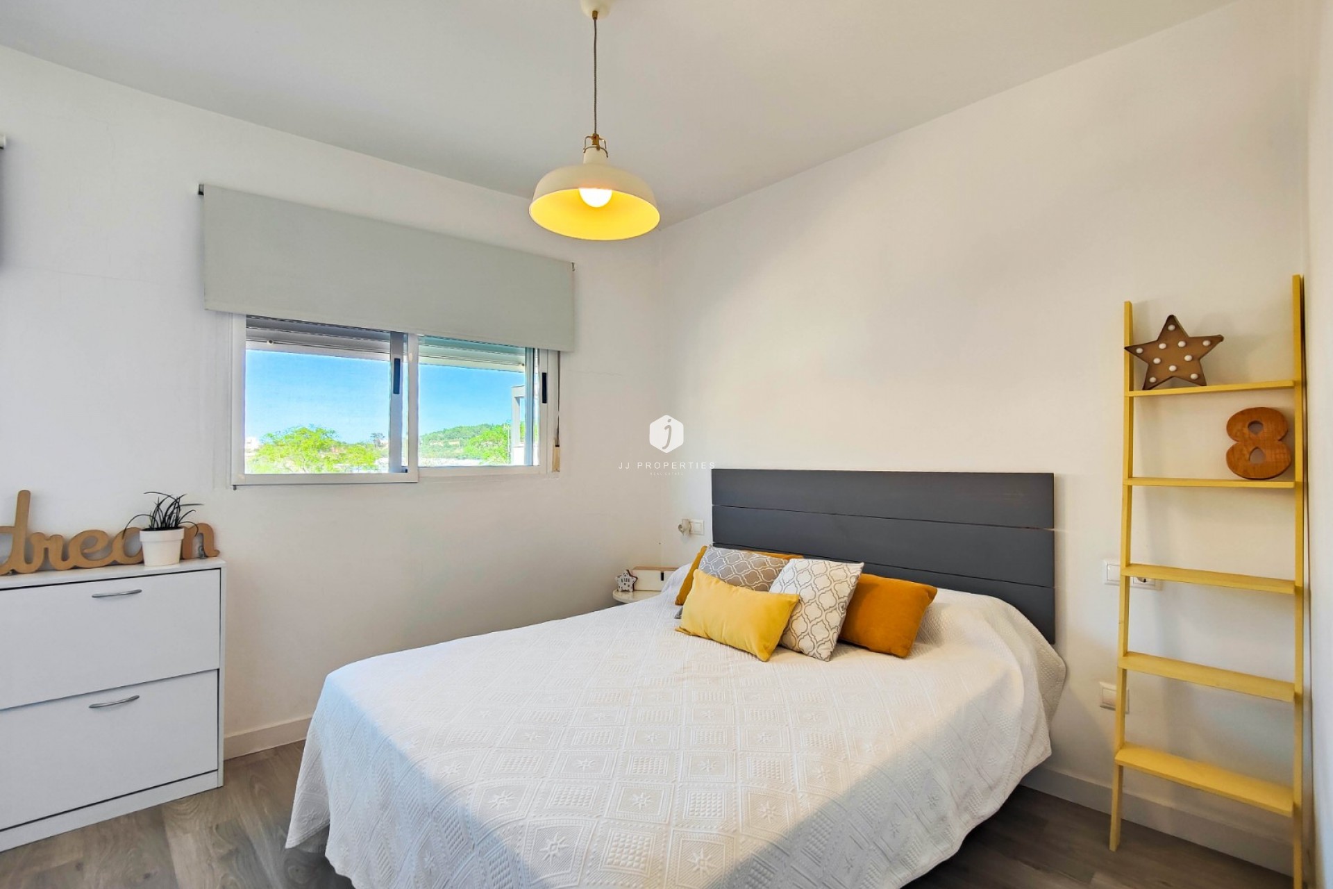 Resale - Chalet -
Guardamar del Segura - Costa Blanca