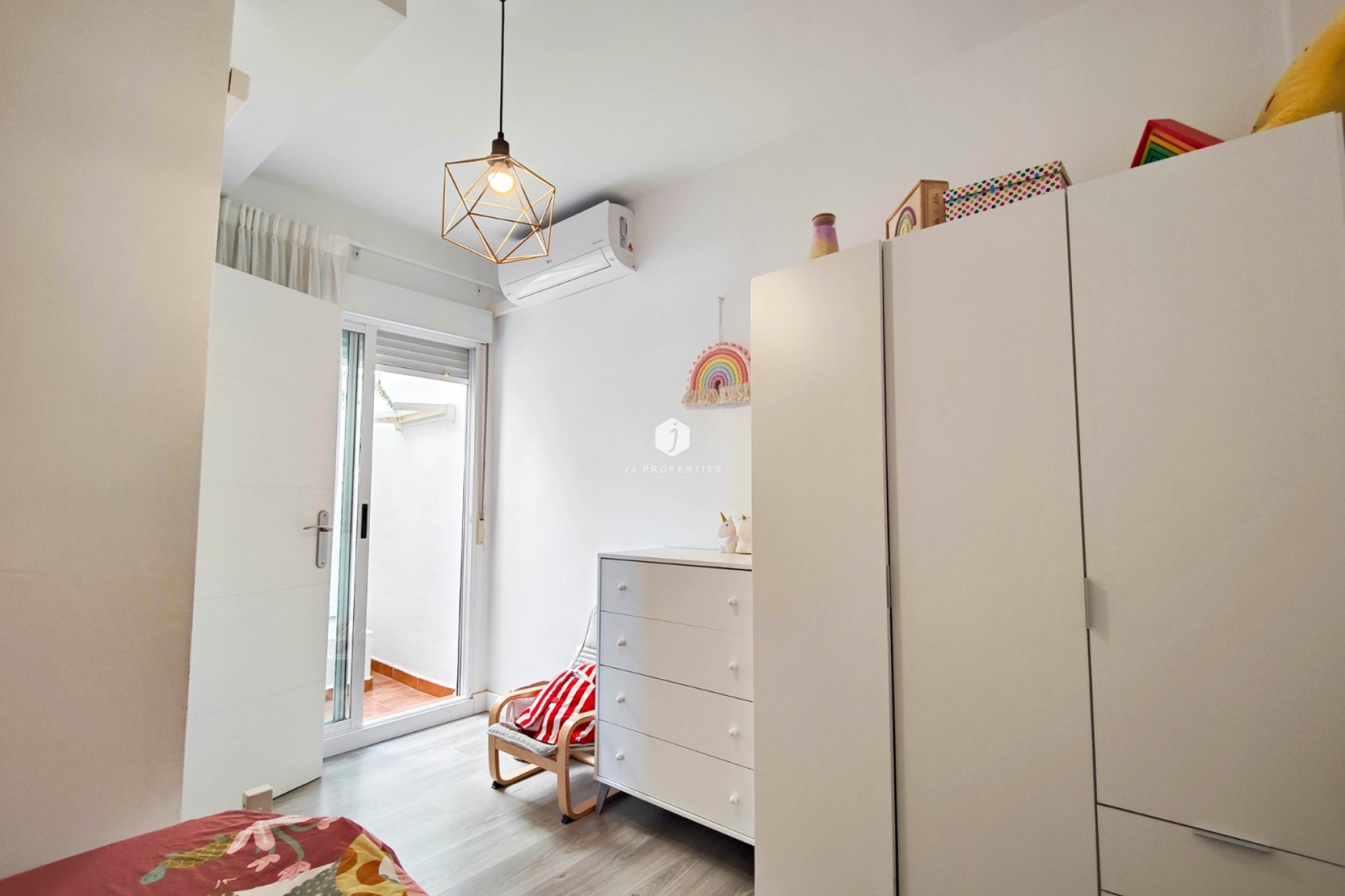 Resale - Chalet -
Guardamar del Segura - Costa Blanca