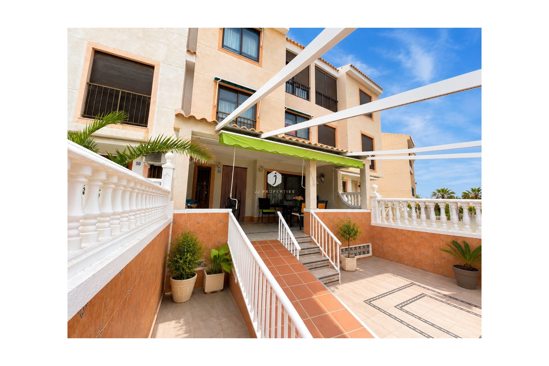 Resale - Chalet -
Guardamar del Segura - Costa Blanca