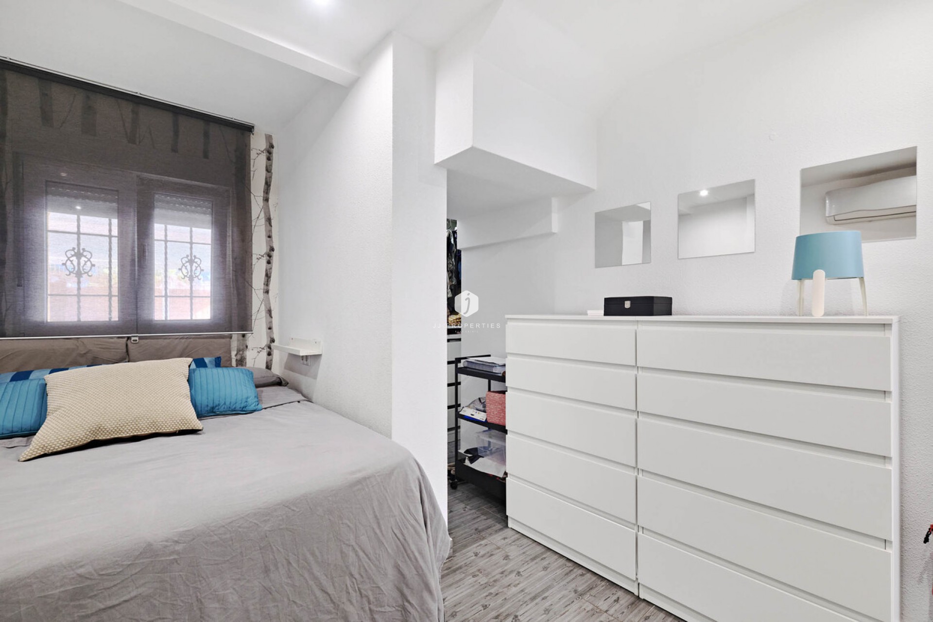 Resale - Chalet -
Guardamar del Segura - El Raso