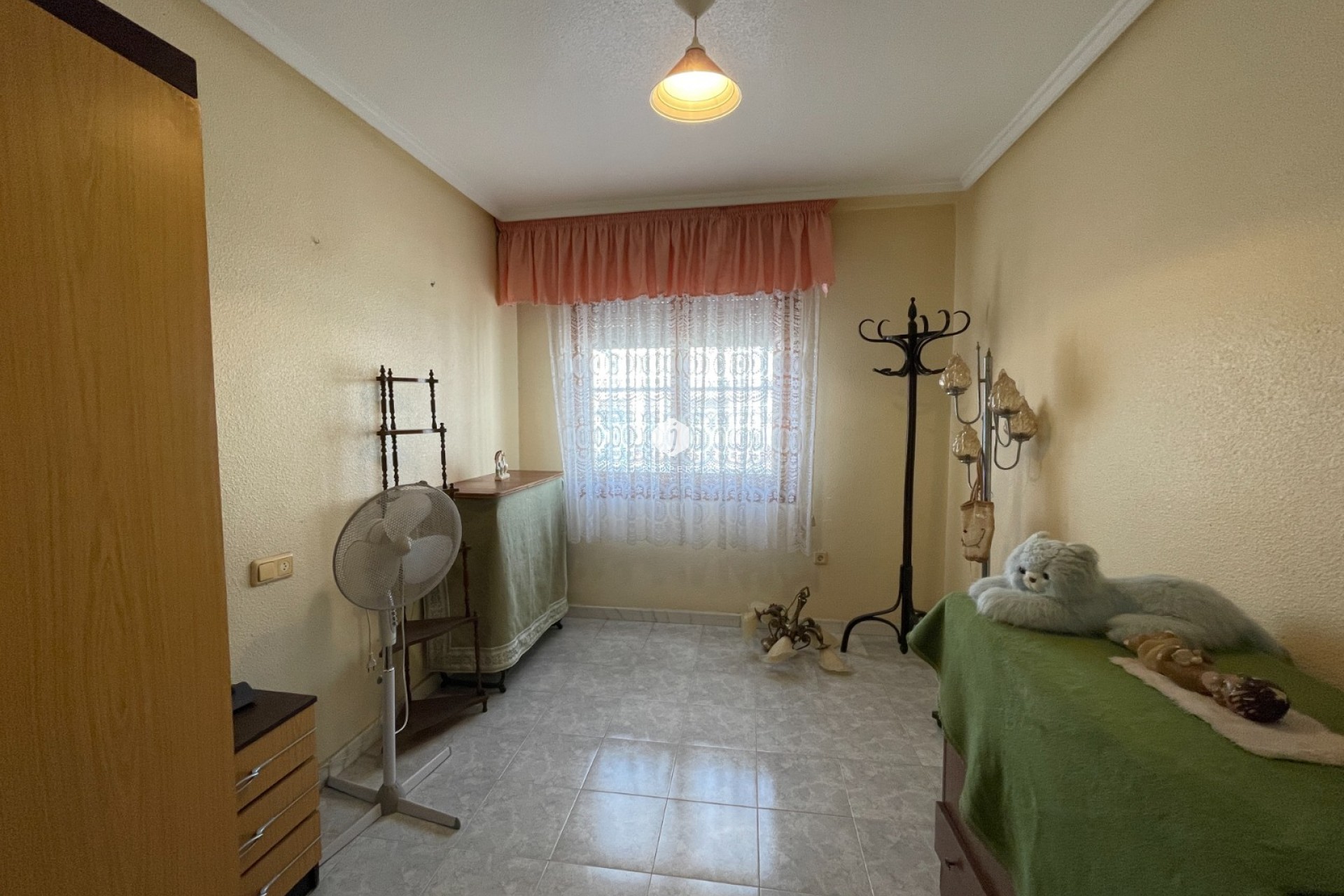 Resale - Chalet -
Jacarilla - Inland