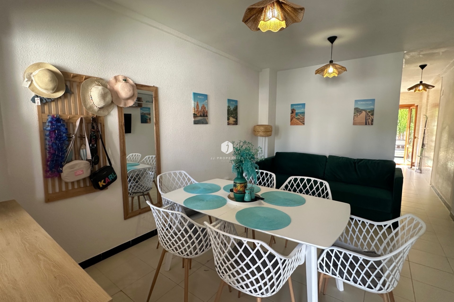 Resale - Chalet -
La Mata - Costa Blanca