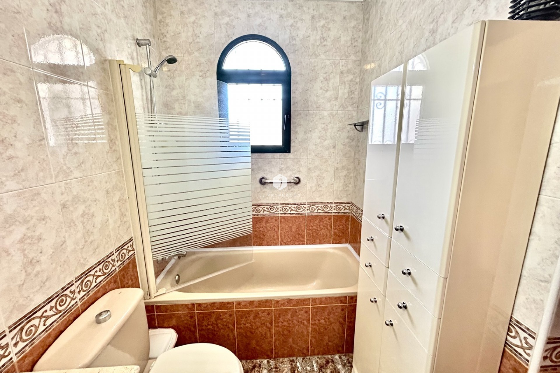 Resale - Chalet -
La Zenia - Costa Blanca
