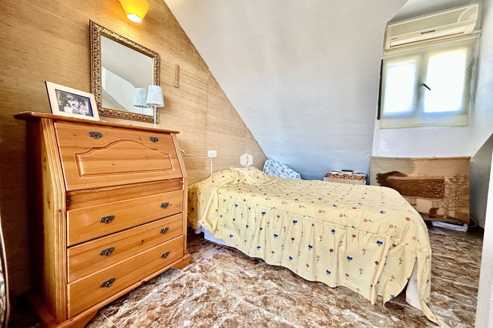 Resale - Chalet -
La Zenia - Costa Blanca