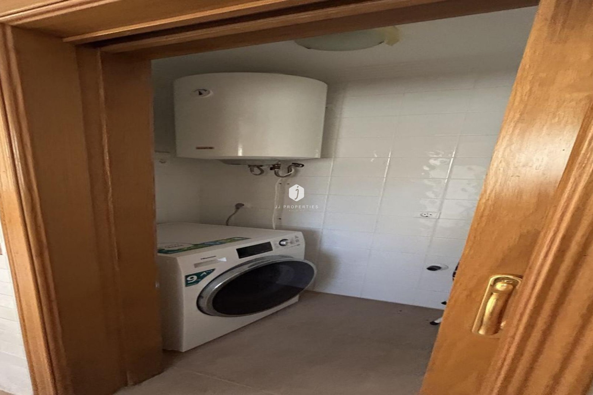 Resale - Chalet -
Los Altos - Costa Blanca