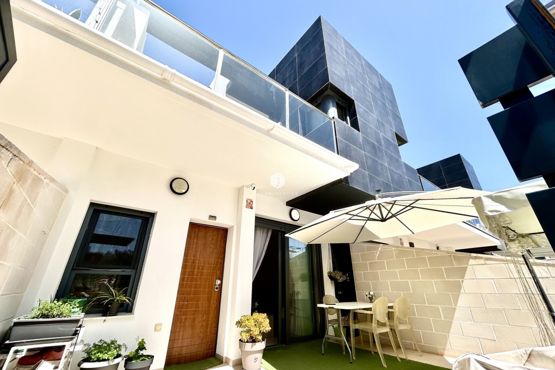 Resale - Chalet -
Los Dolses - Inland