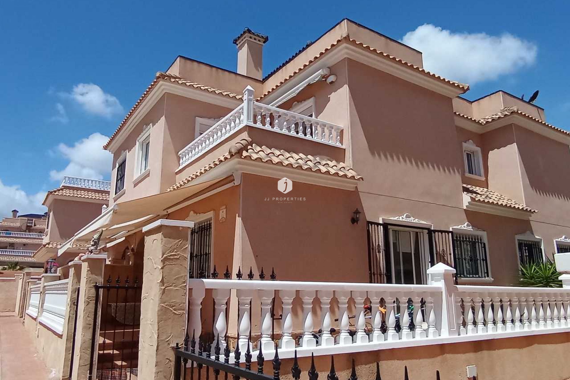 Resale - Chalet -
Los Dolses - Inland