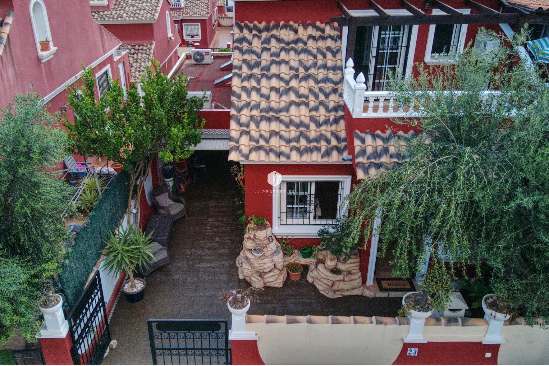 Resale - Chalet -
Orihuela Costa - Costa Blanca