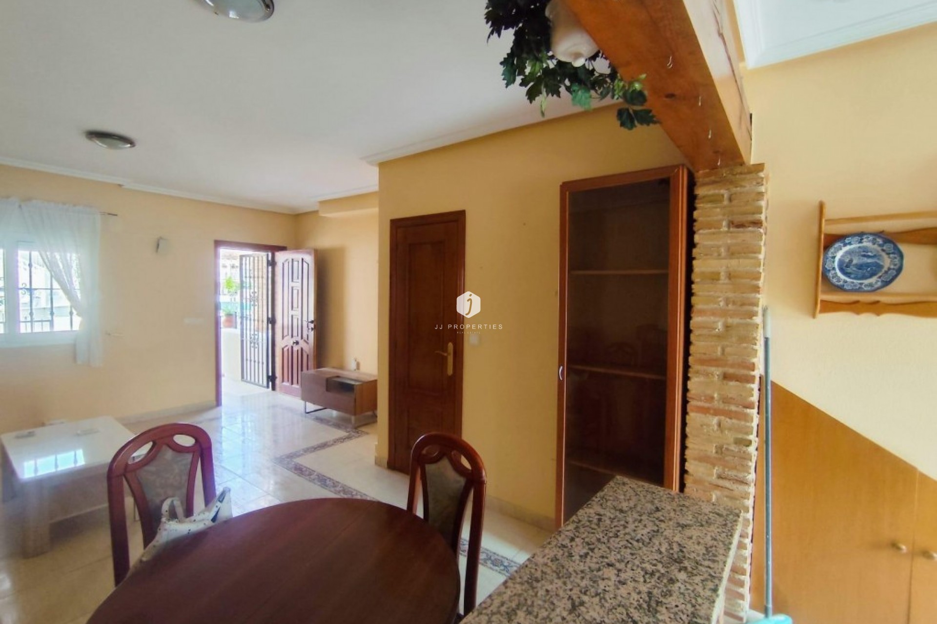 Resale - Chalet -
Orihuela Costa - Costa Blanca