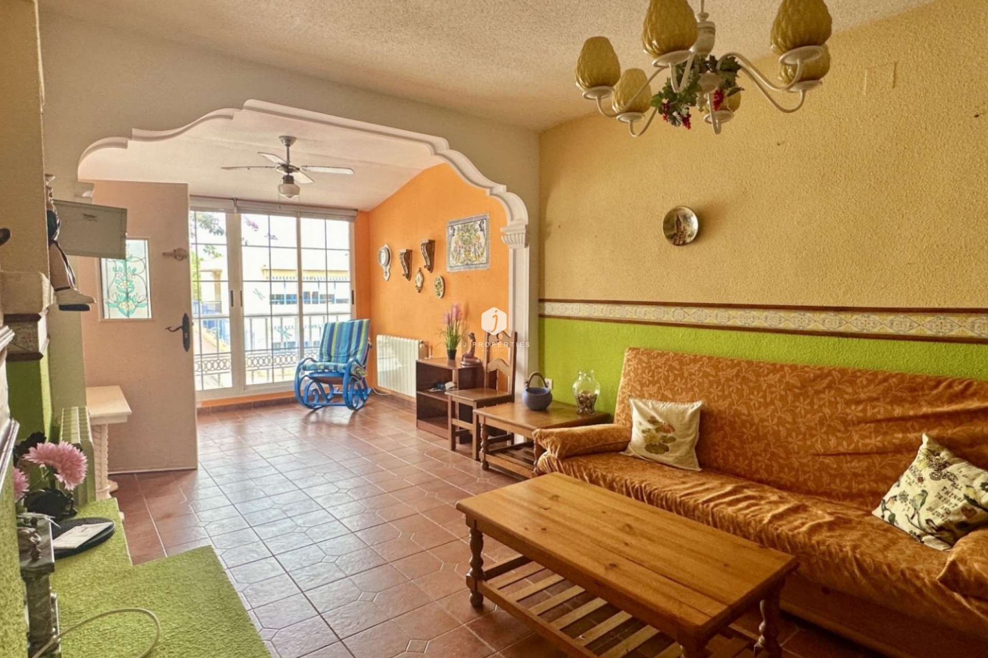 Resale - Chalet -
Orihuela Costa - Costa Blanca