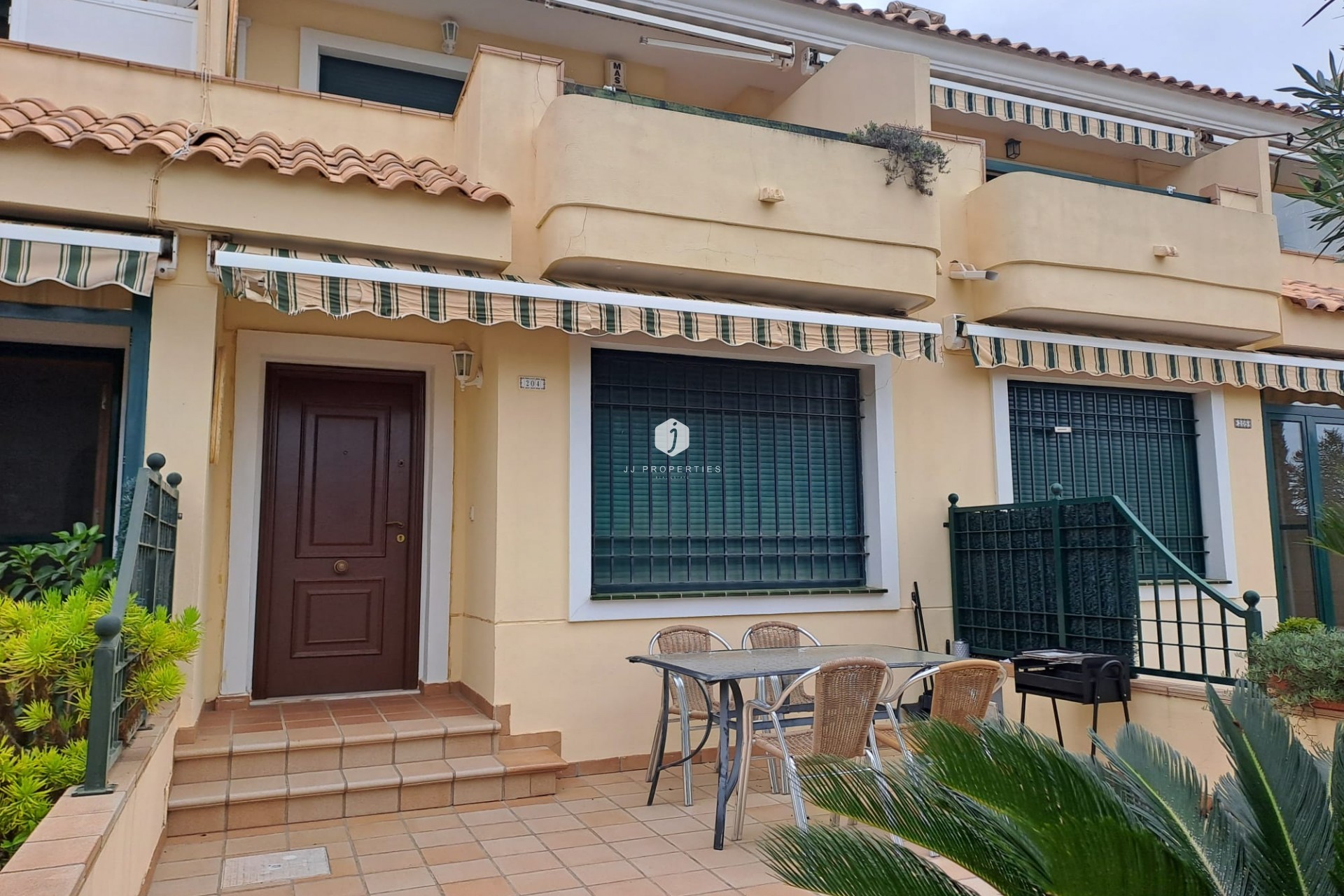 Resale - Chalet -
Orihuela Costa - Costa Blanca