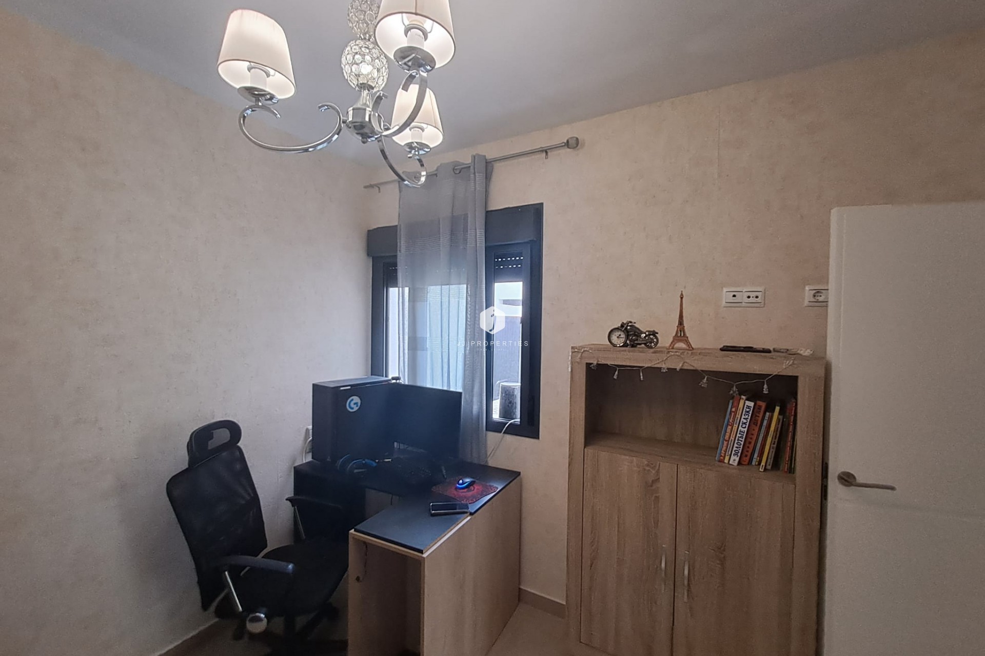 Resale - Chalet -
Orihuela Costa - Costa Blanca