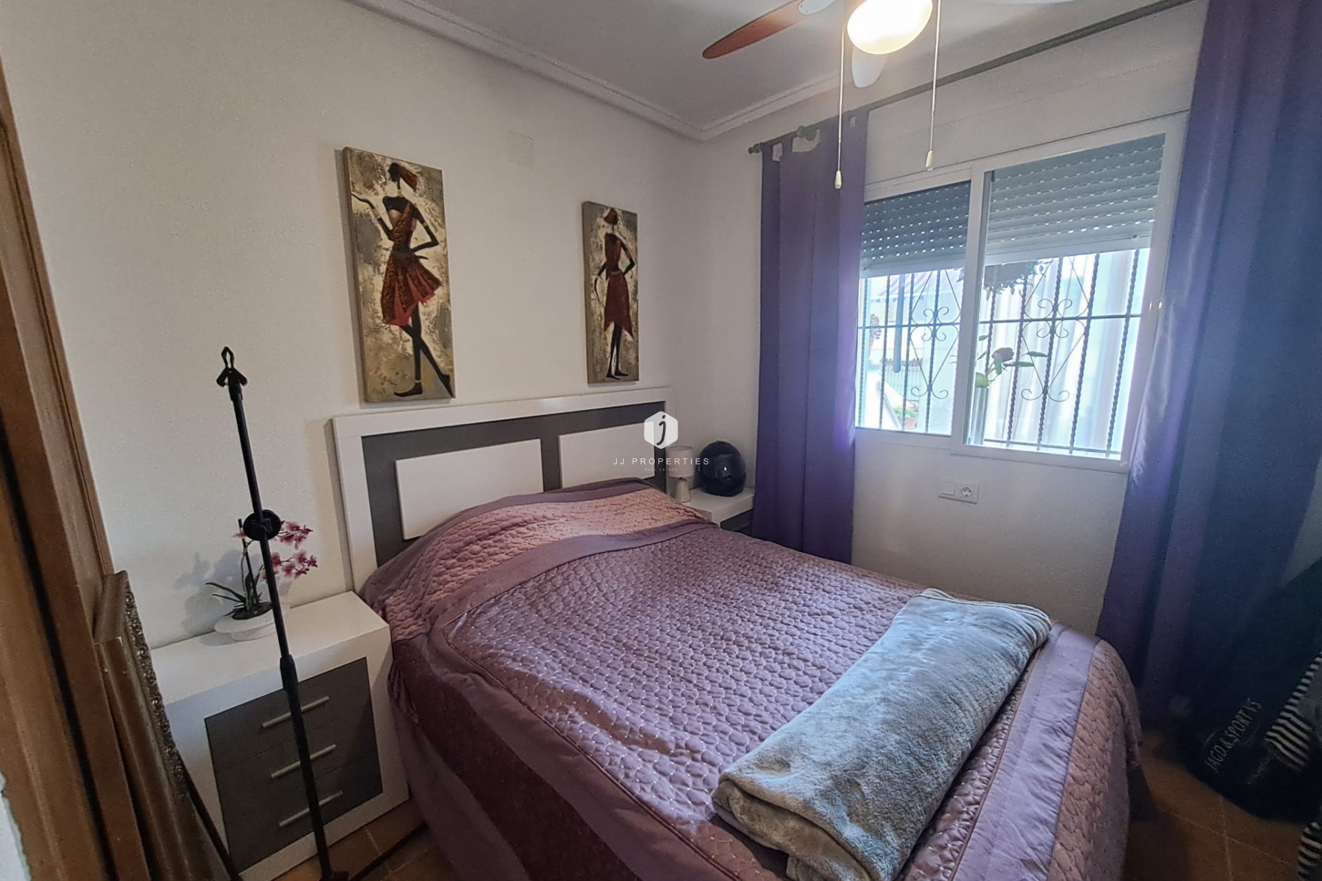 Resale - Chalet -
Orihuela Costa - Costa Blanca