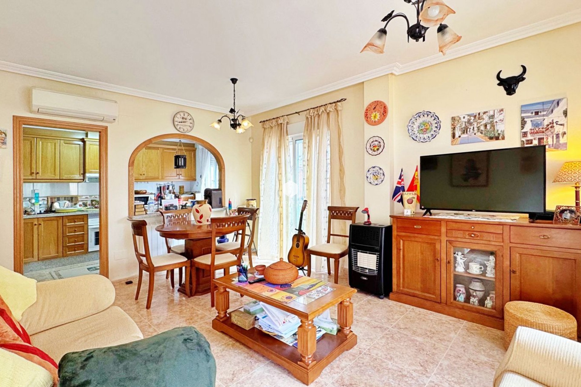 Resale - Chalet -
Orihuela Costa - Costa Blanca