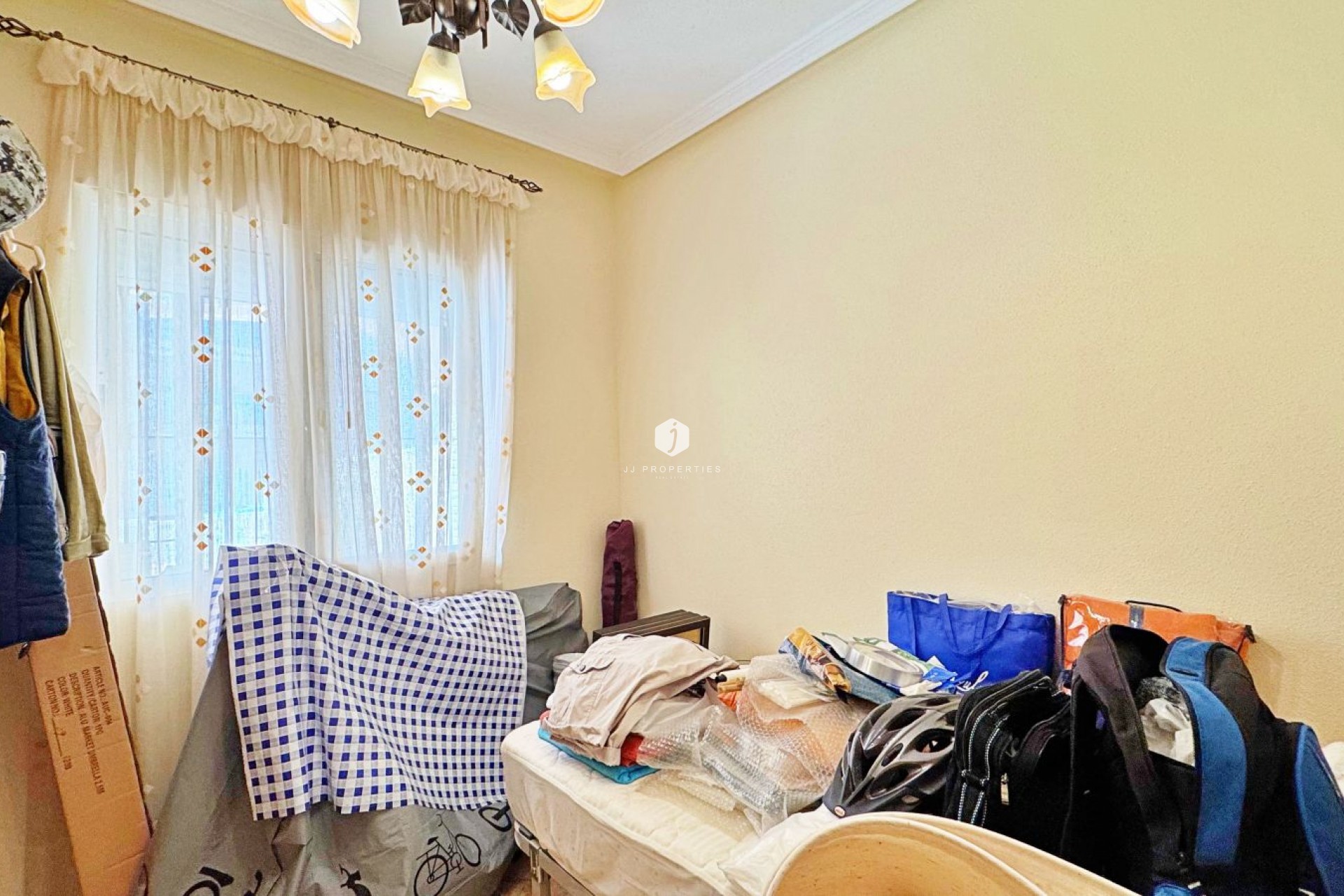 Resale - Chalet -
Orihuela Costa - Costa Blanca