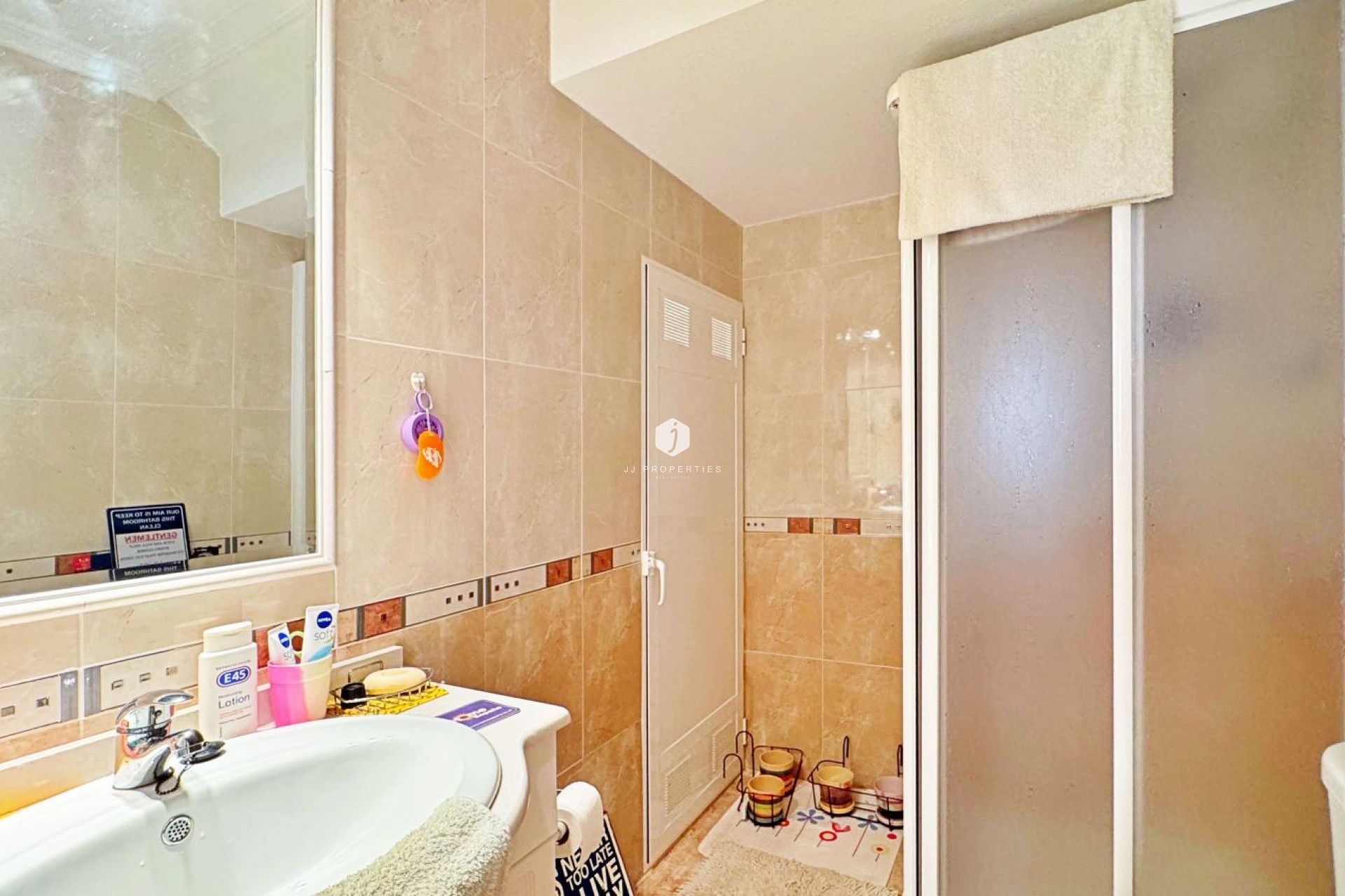 Resale - Chalet -
Orihuela Costa - Costa Blanca