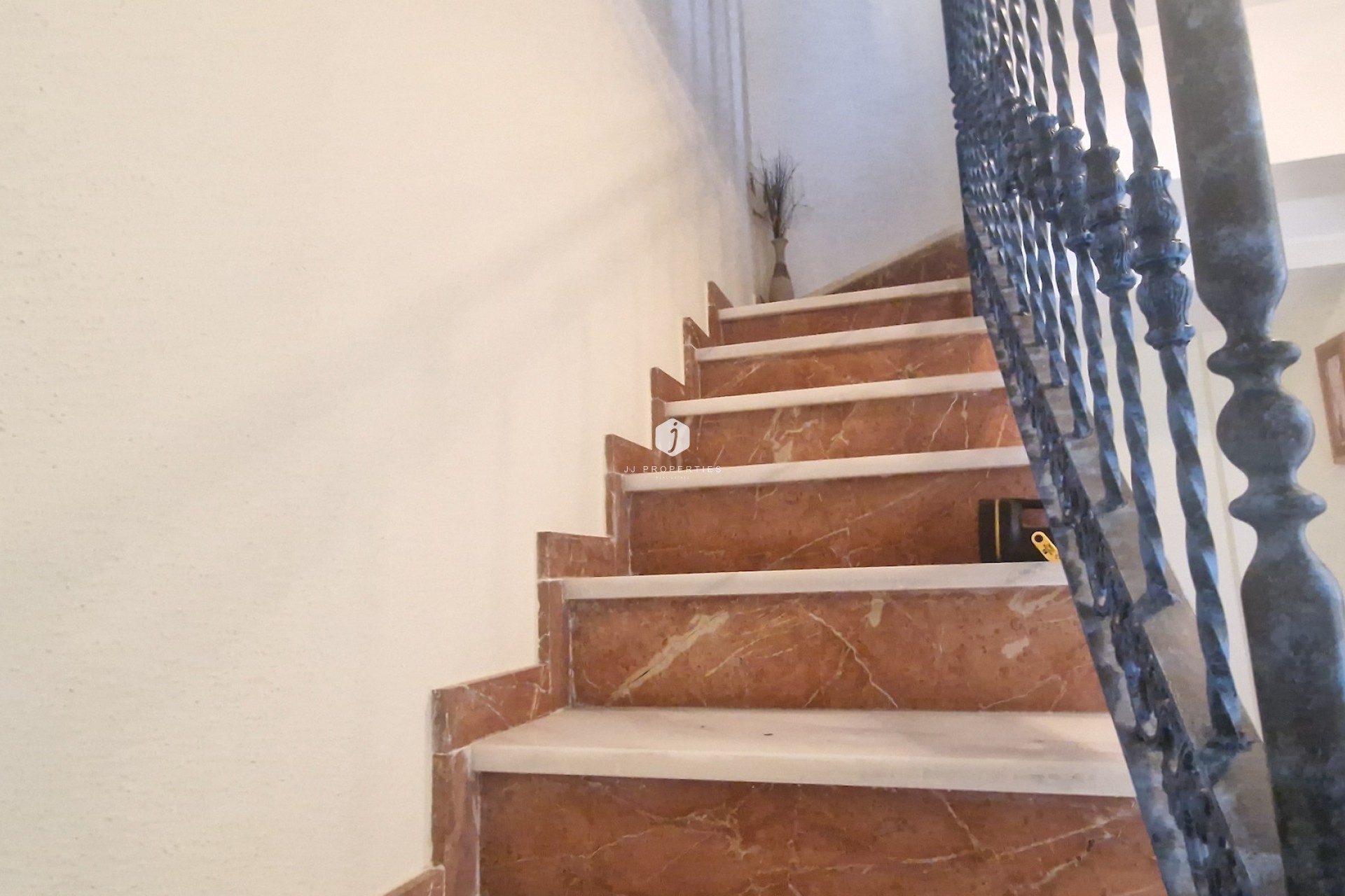 Resale - Chalet -
Orihuela Costa - Costa Blanca