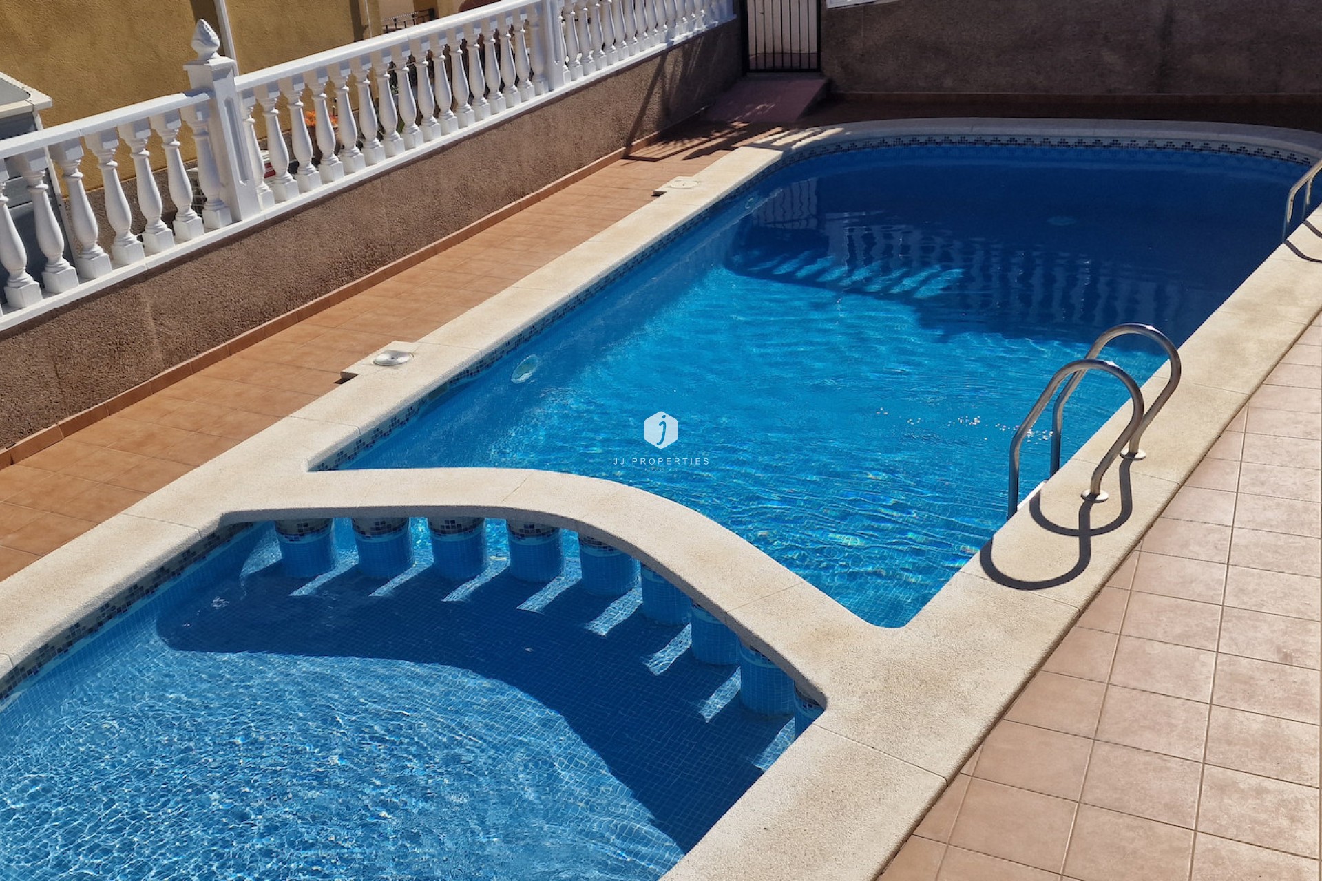 Resale - Chalet -
Orihuela Costa - Costa Blanca