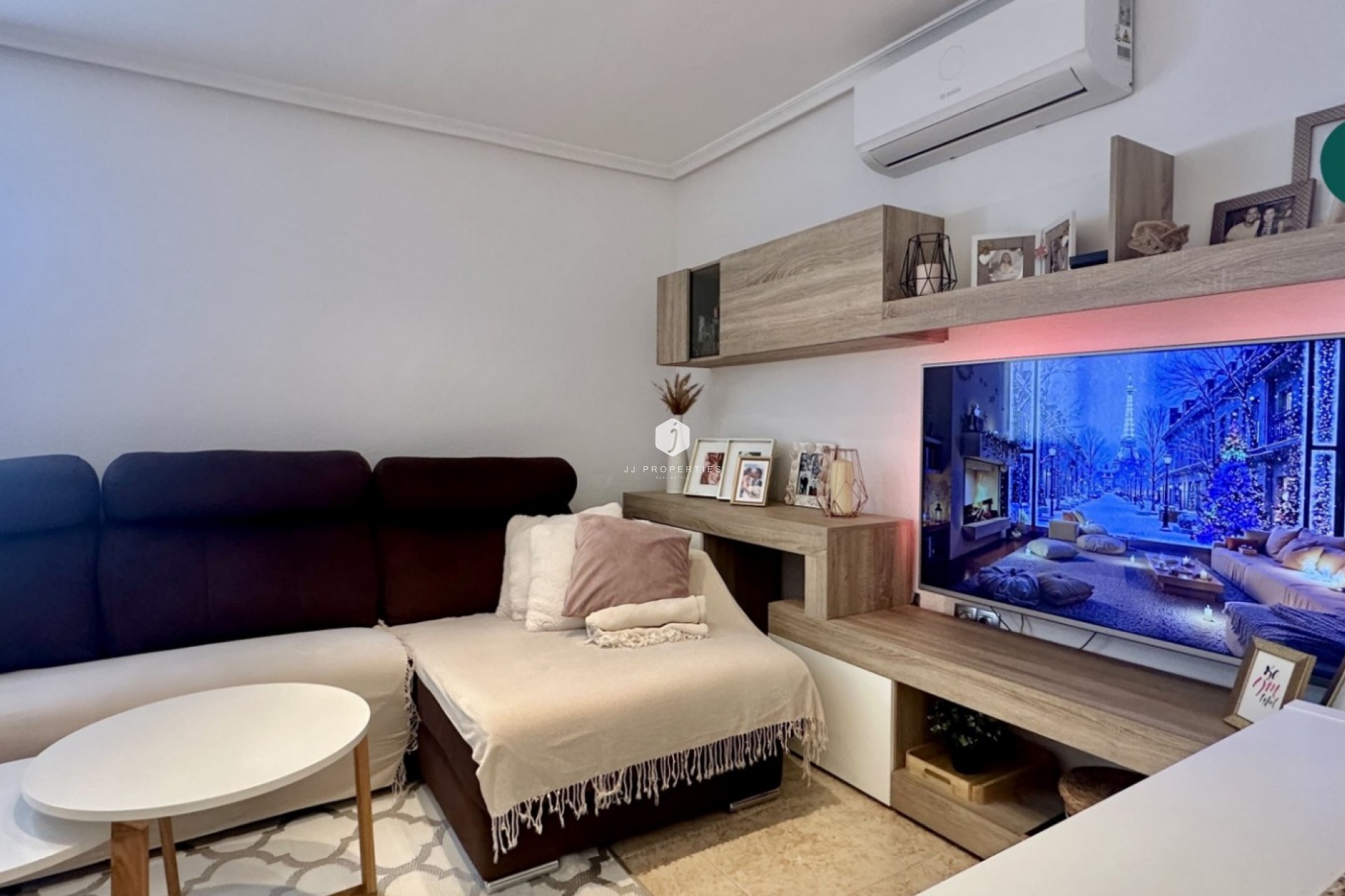 Resale - Chalet -
Orihuela Costa - Costa Blanca