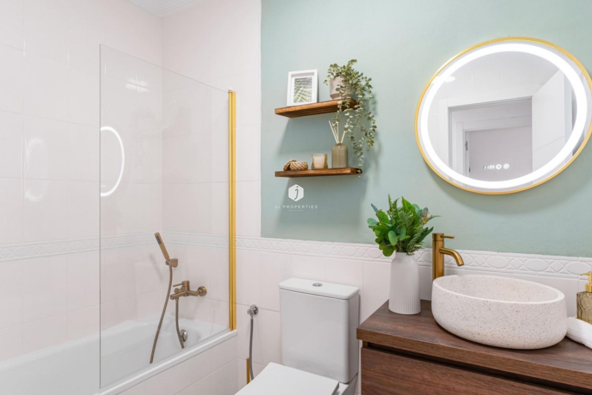 Resale - Chalet -
Orihuela Costa - Costa Blanca