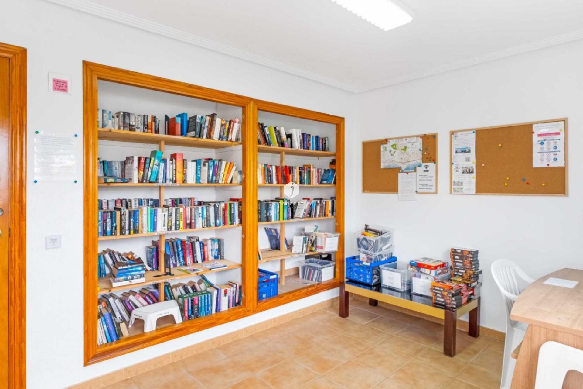 Resale - Chalet -
Orihuela Costa - Costa Blanca