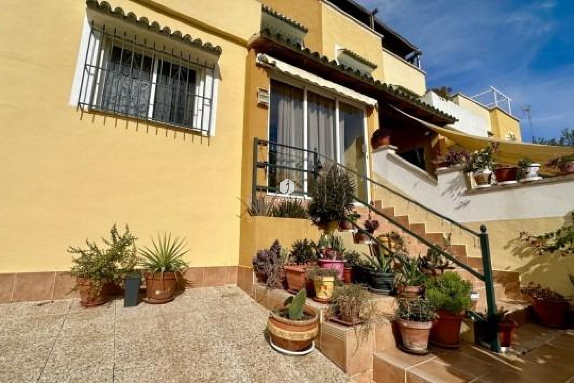Resale - Chalet -
Orihuela Costa - Costa Blanca