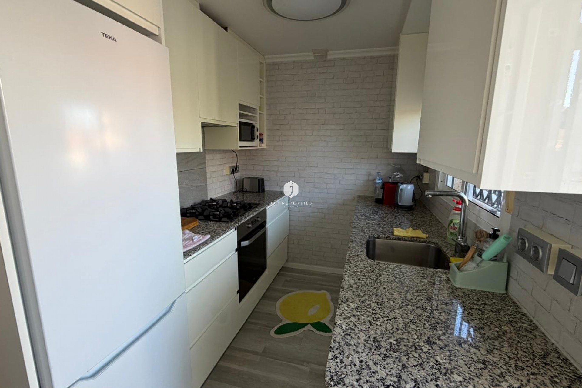 Resale - Chalet -
Orihuela Costa - Costa Blanca