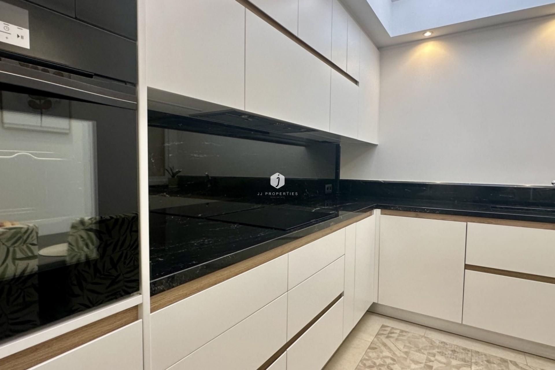 Resale - Chalet -
Orihuela Costa - Costa Blanca