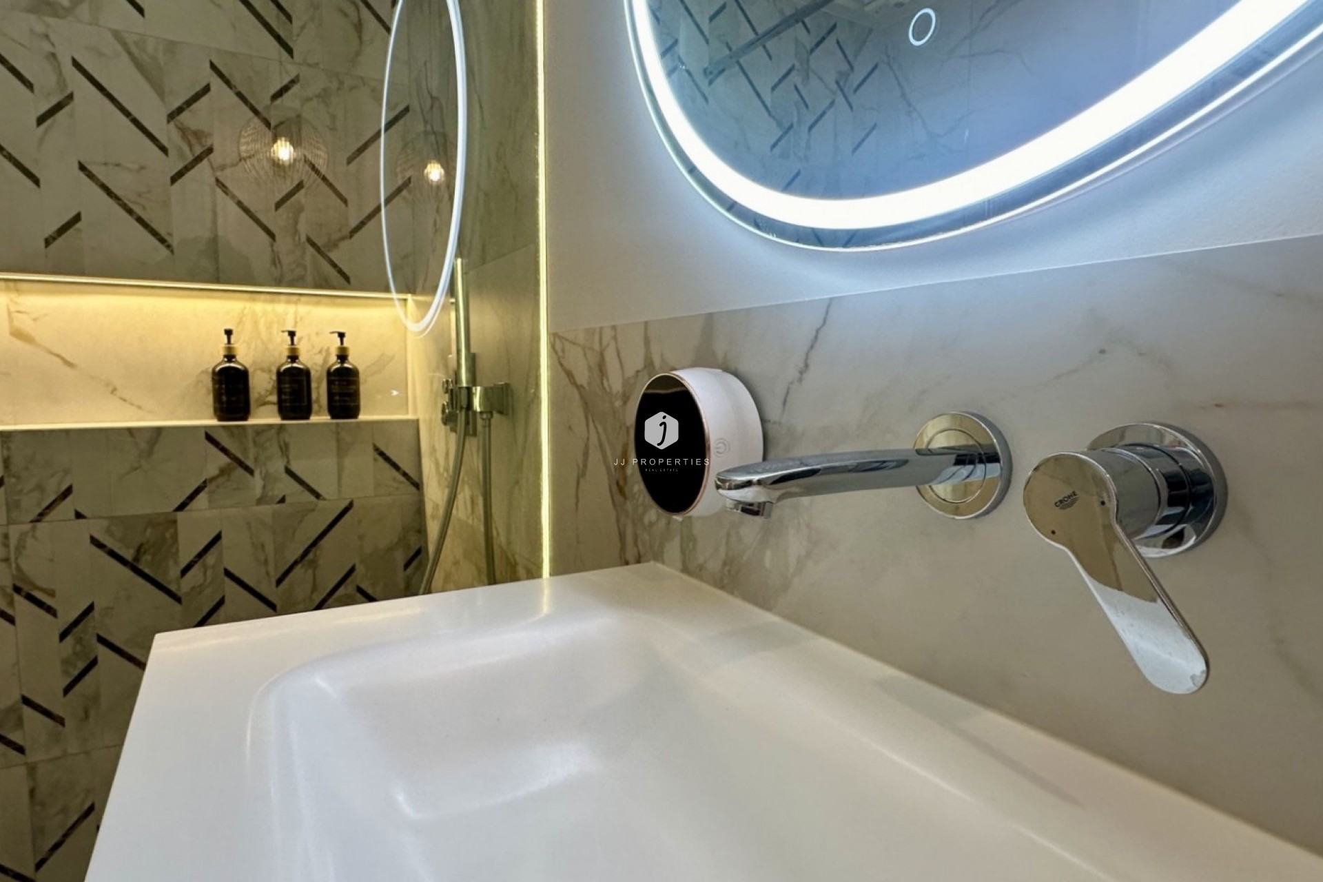 Resale - Chalet -
Orihuela Costa - Costa Blanca