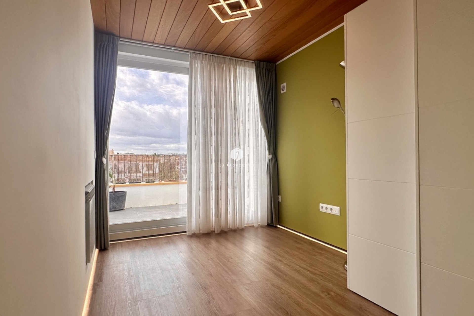 Resale - Chalet -
Orihuela Costa - Costa Blanca