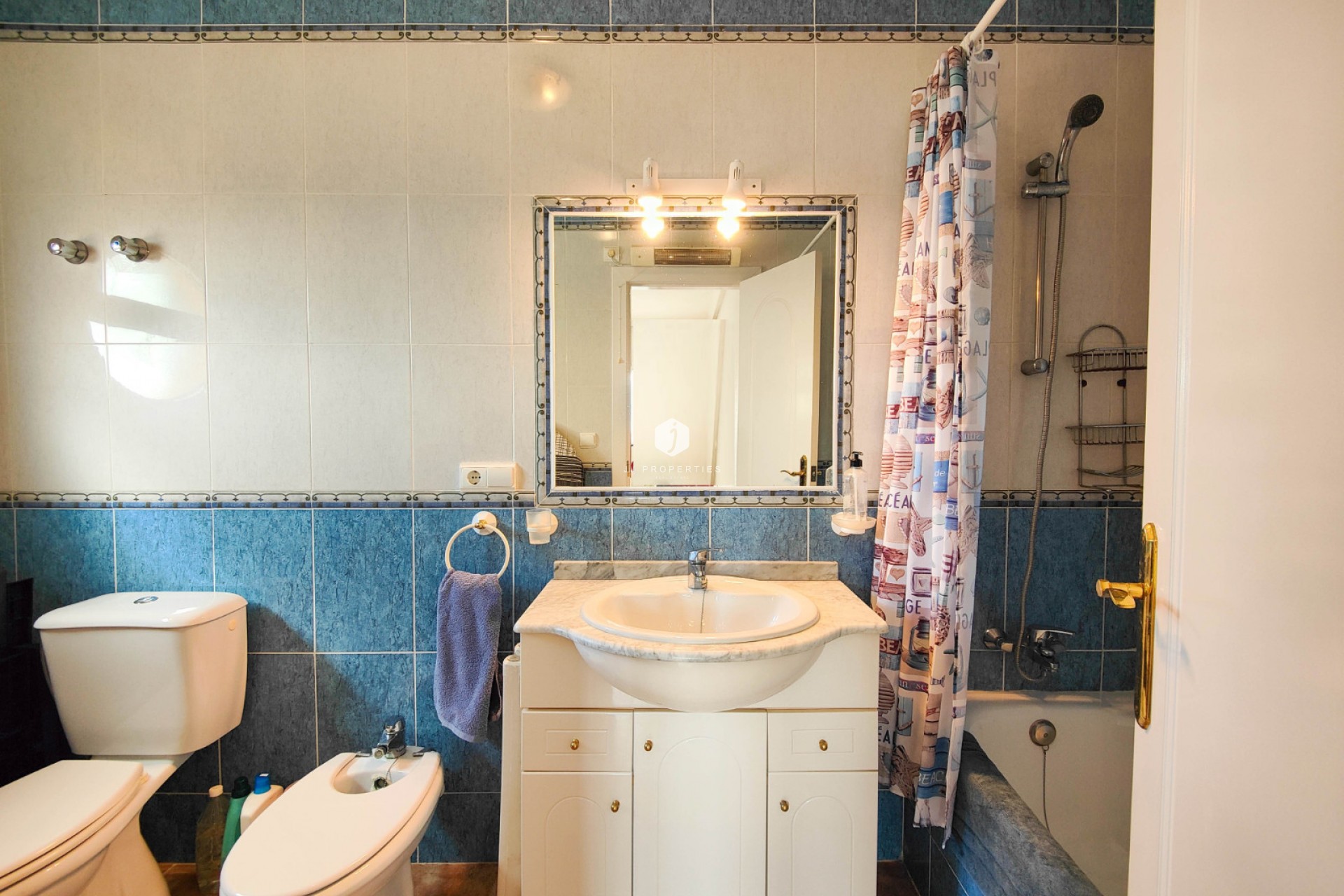 Resale - Chalet -
Orihuela Costa - Costa Blanca