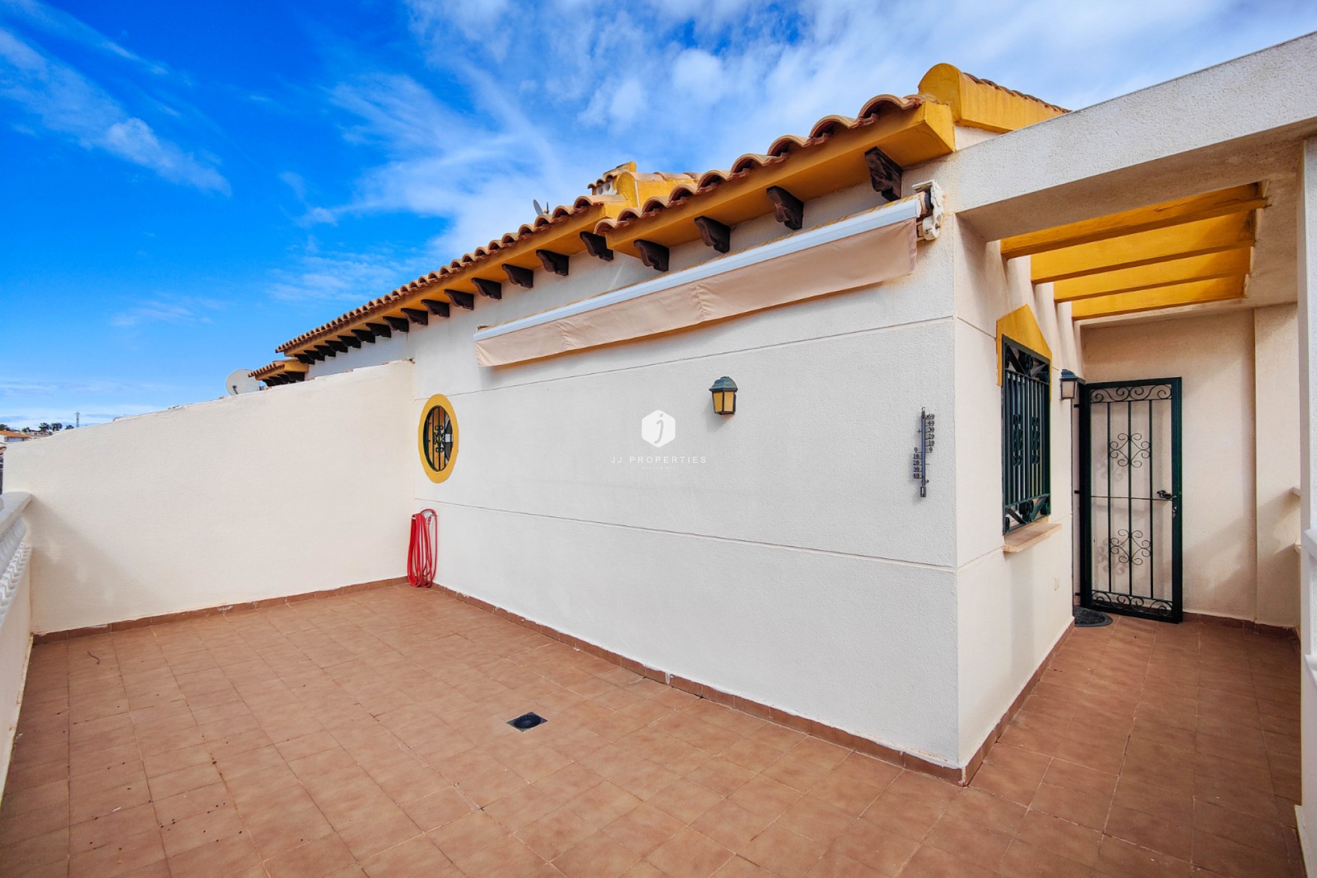 Resale - Chalet -
Orihuela Costa - Costa Blanca