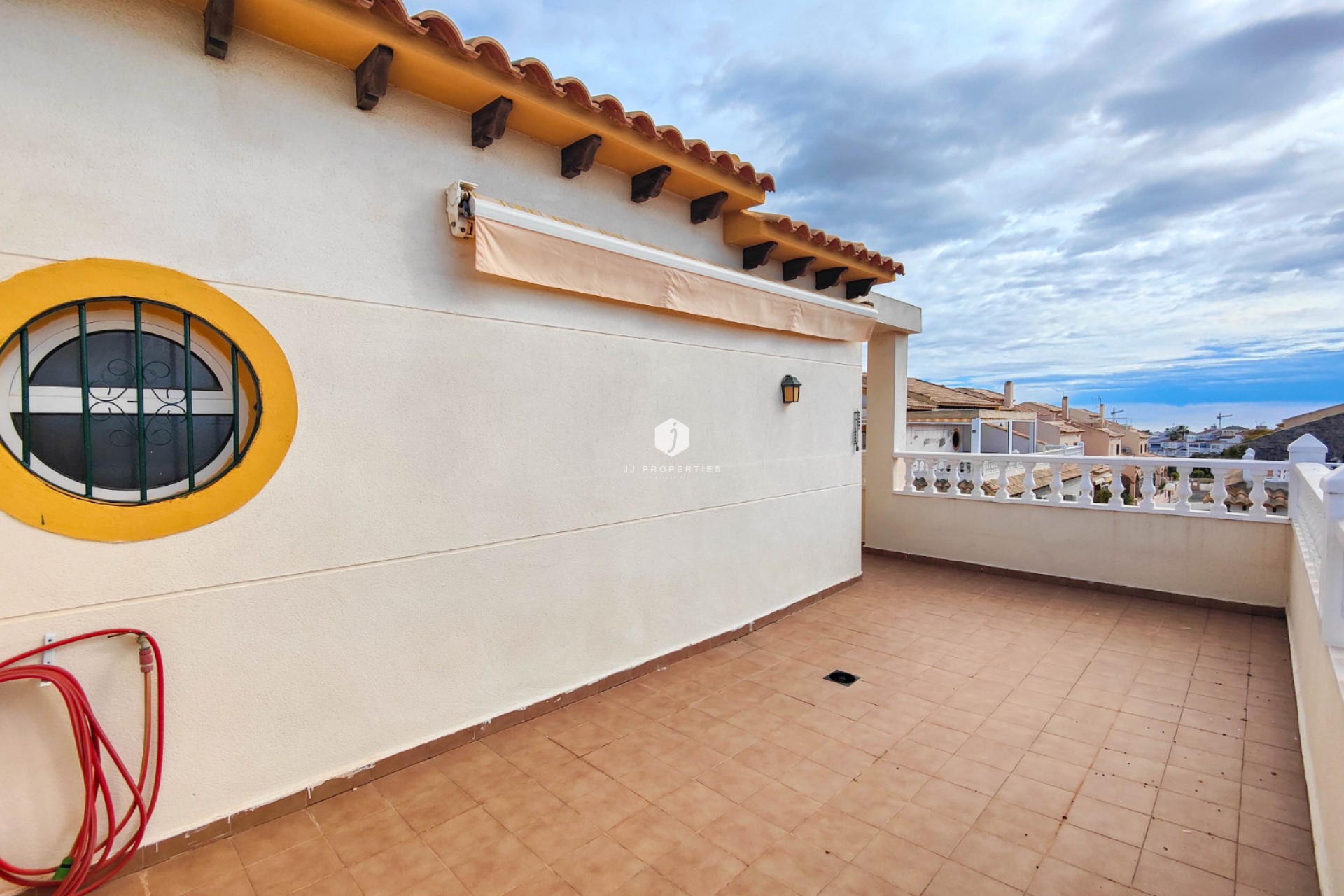 Resale - Chalet -
Orihuela Costa - Costa Blanca
