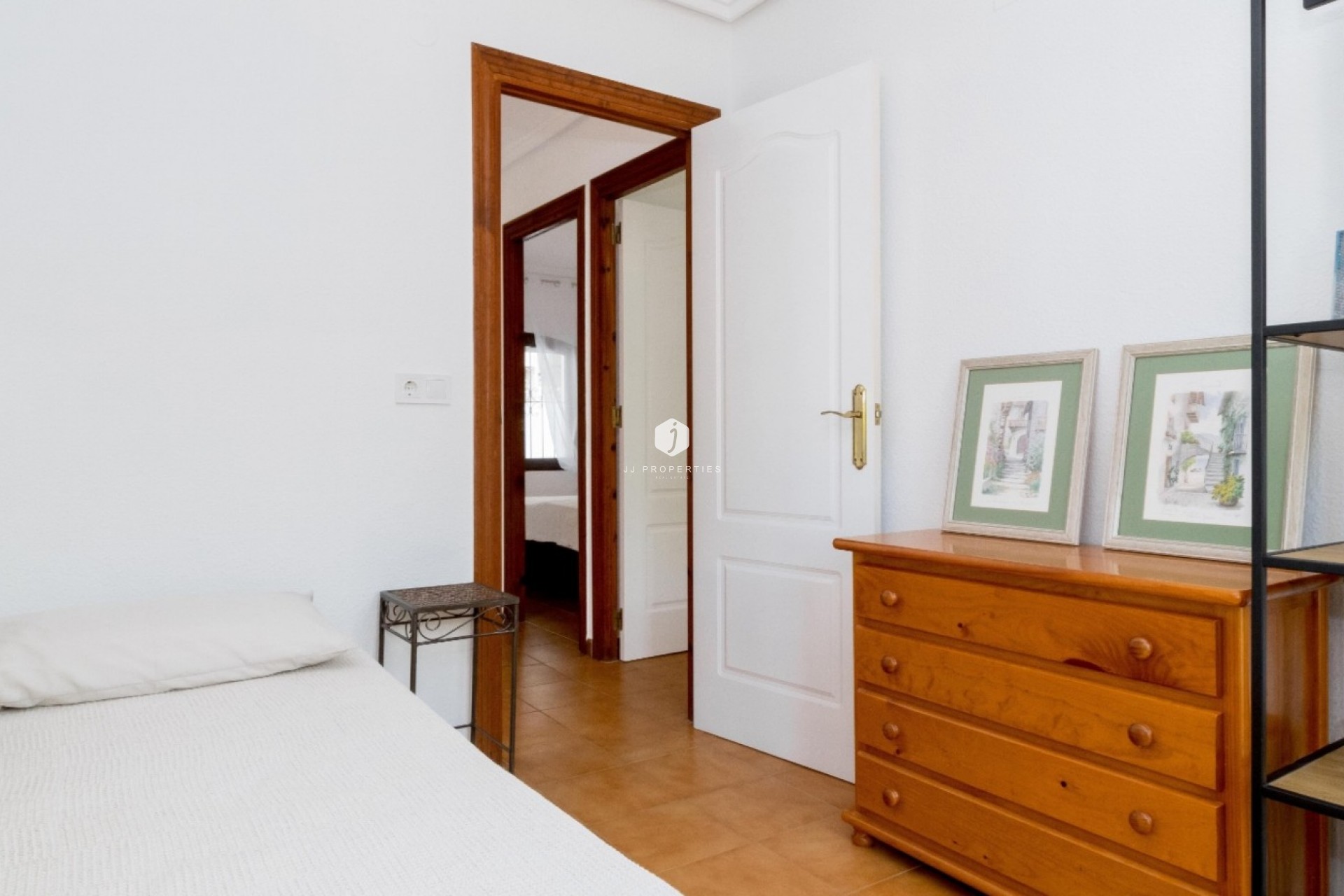 Resale - Chalet -
Orihuela Costa - Costa Blanca