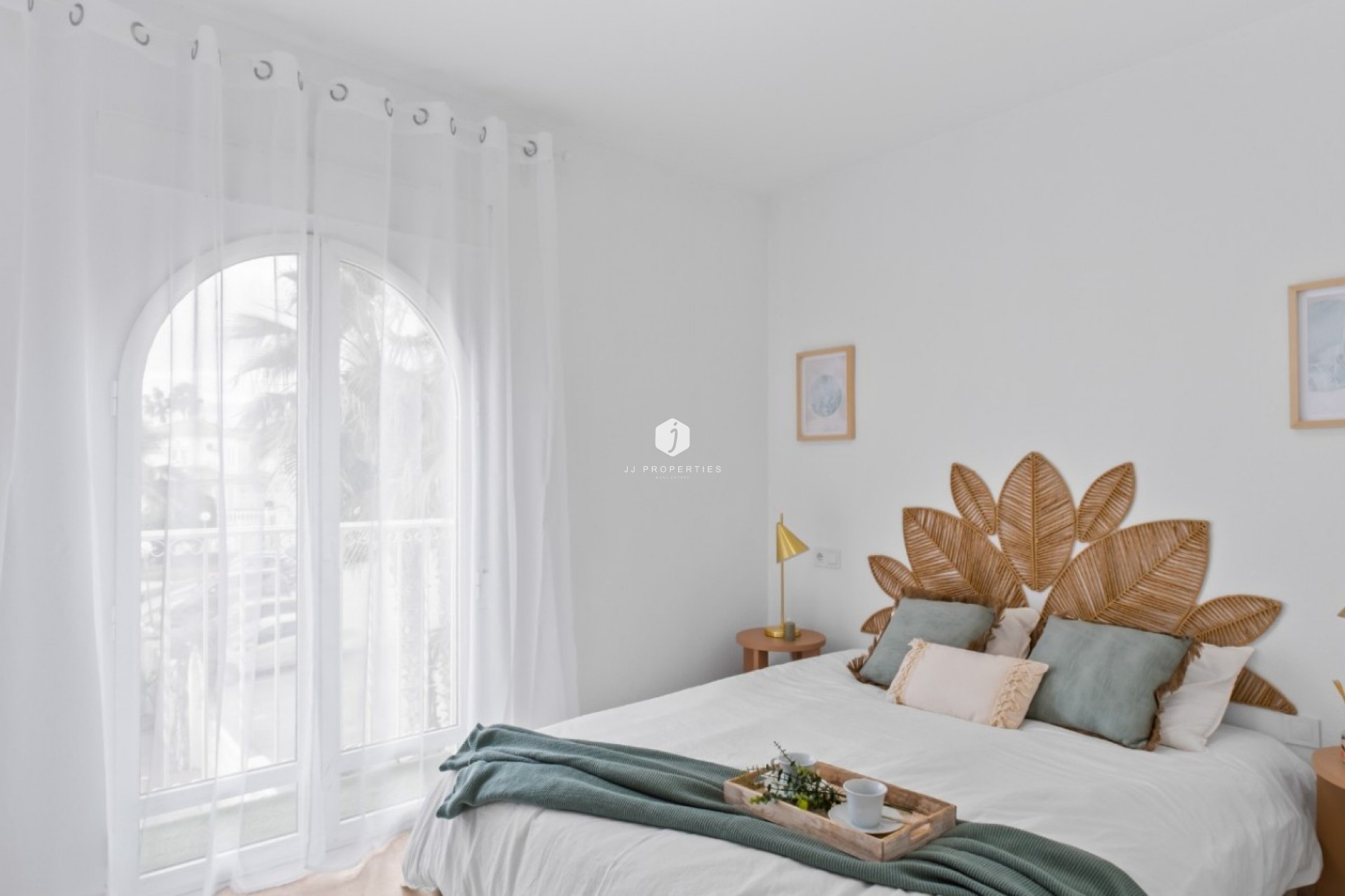 Resale - Chalet -
Orihuela Costa - Costa Blanca