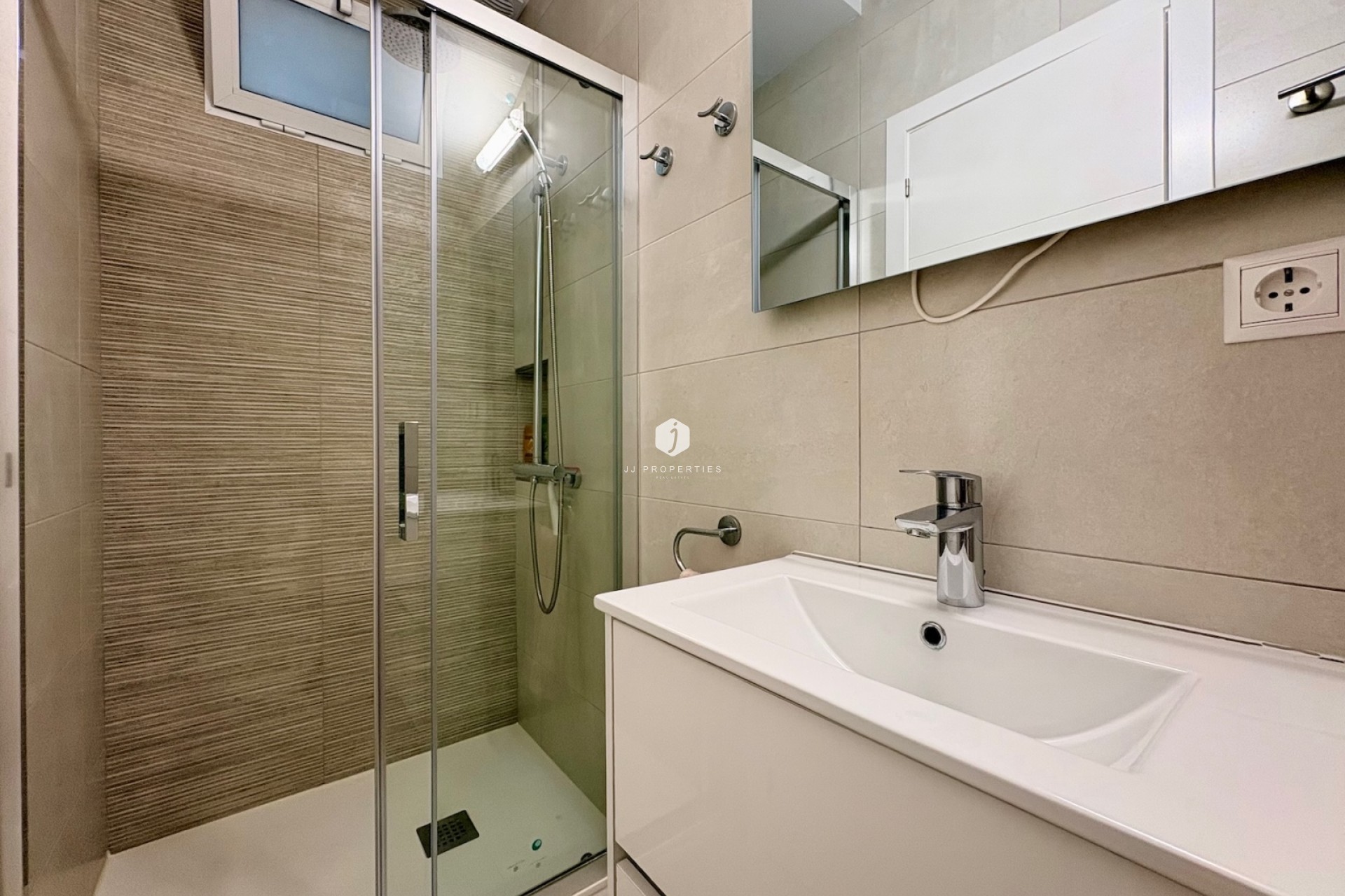 Resale - Chalet -
Orihuela Costa - Costa Blanca