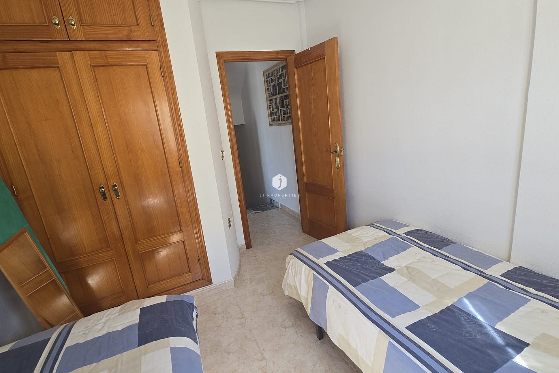 Resale - Chalet -
Orihuela Costa - Costa Blanca