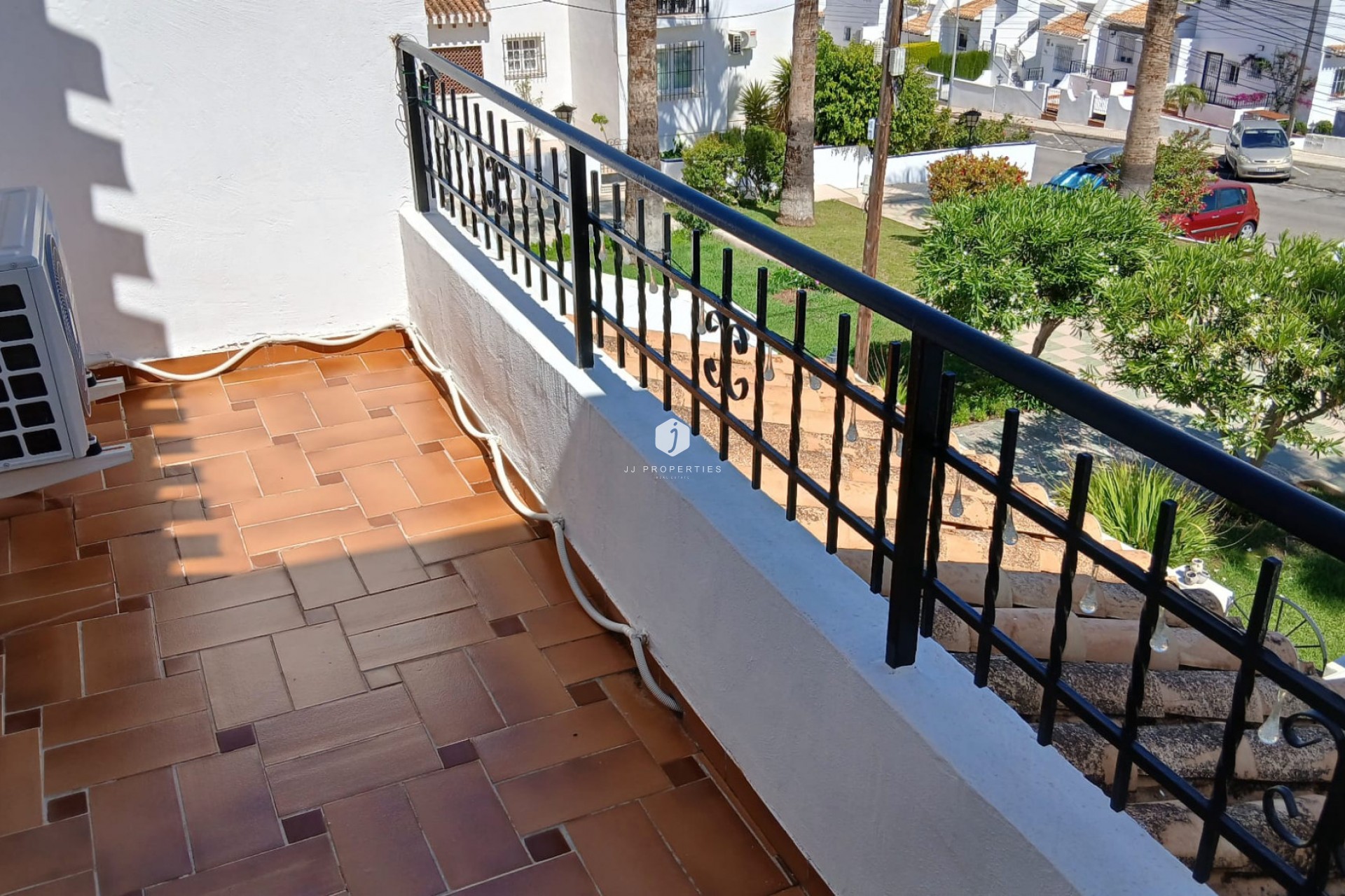 Resale - Chalet -
Orihuela Costa - Costa Blanca