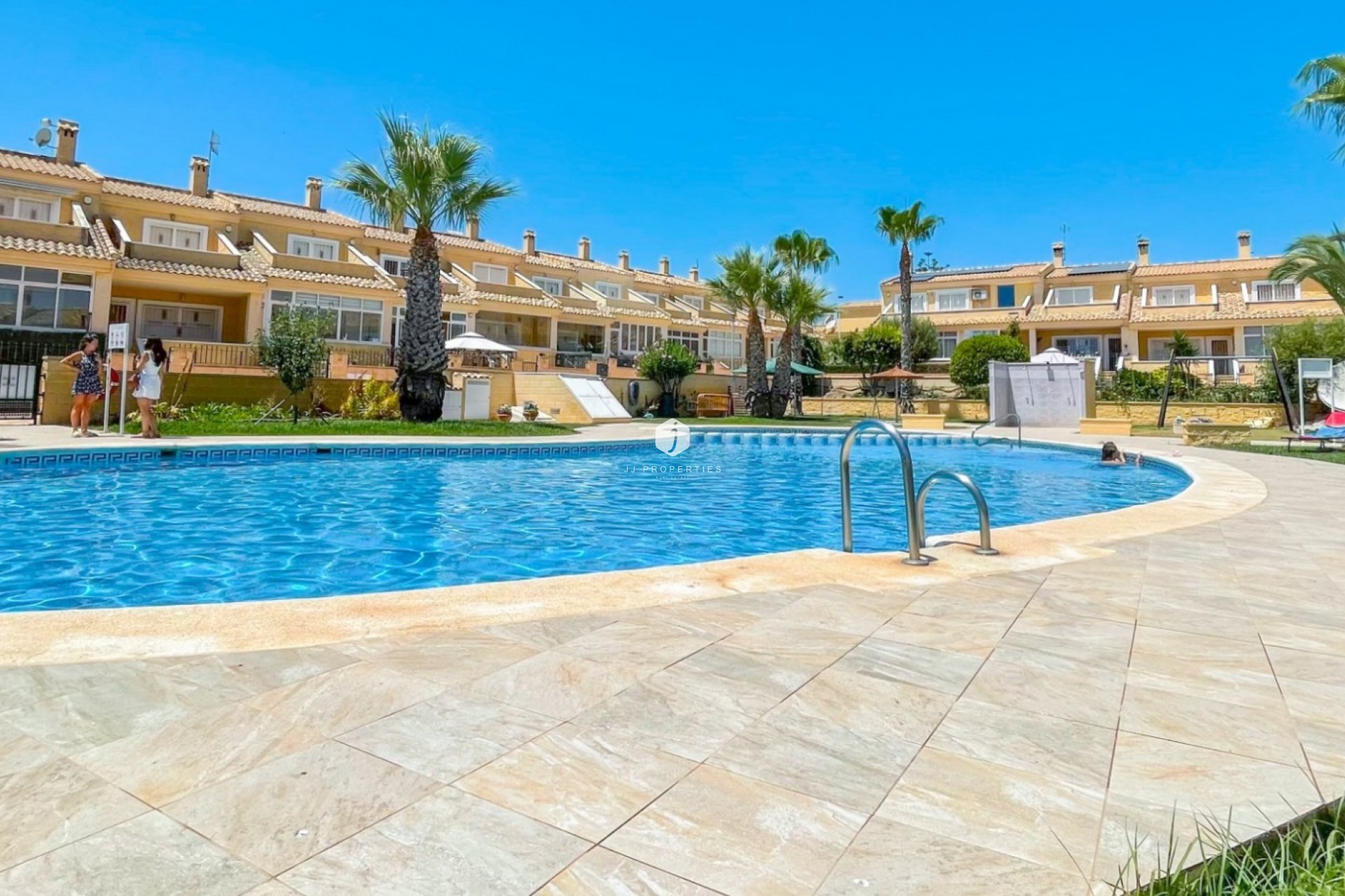 Resale - Chalet -
Orihuela Costa - Costa Blanca