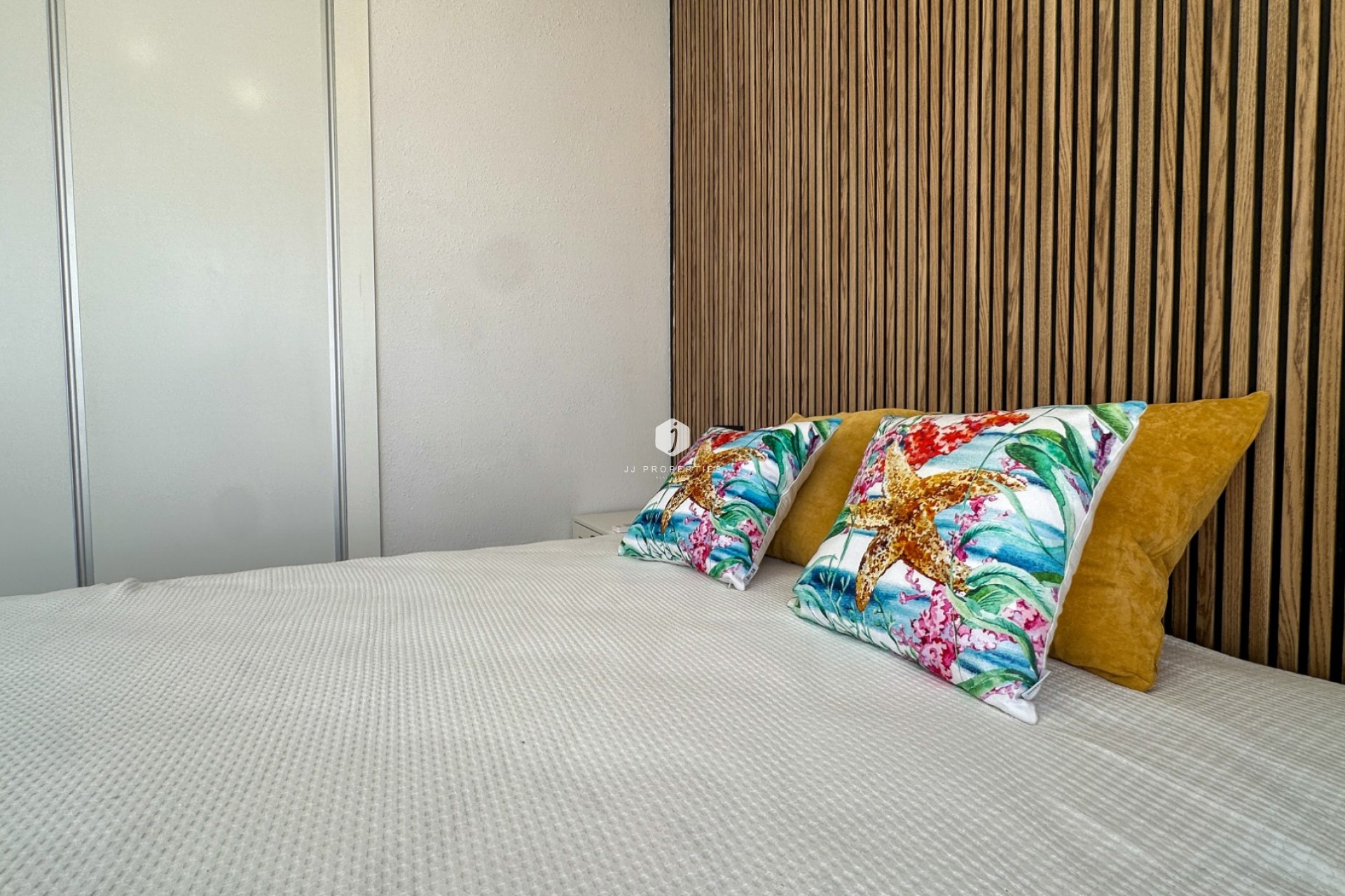 Resale - Chalet -
Orihuela Costa - Costa Blanca