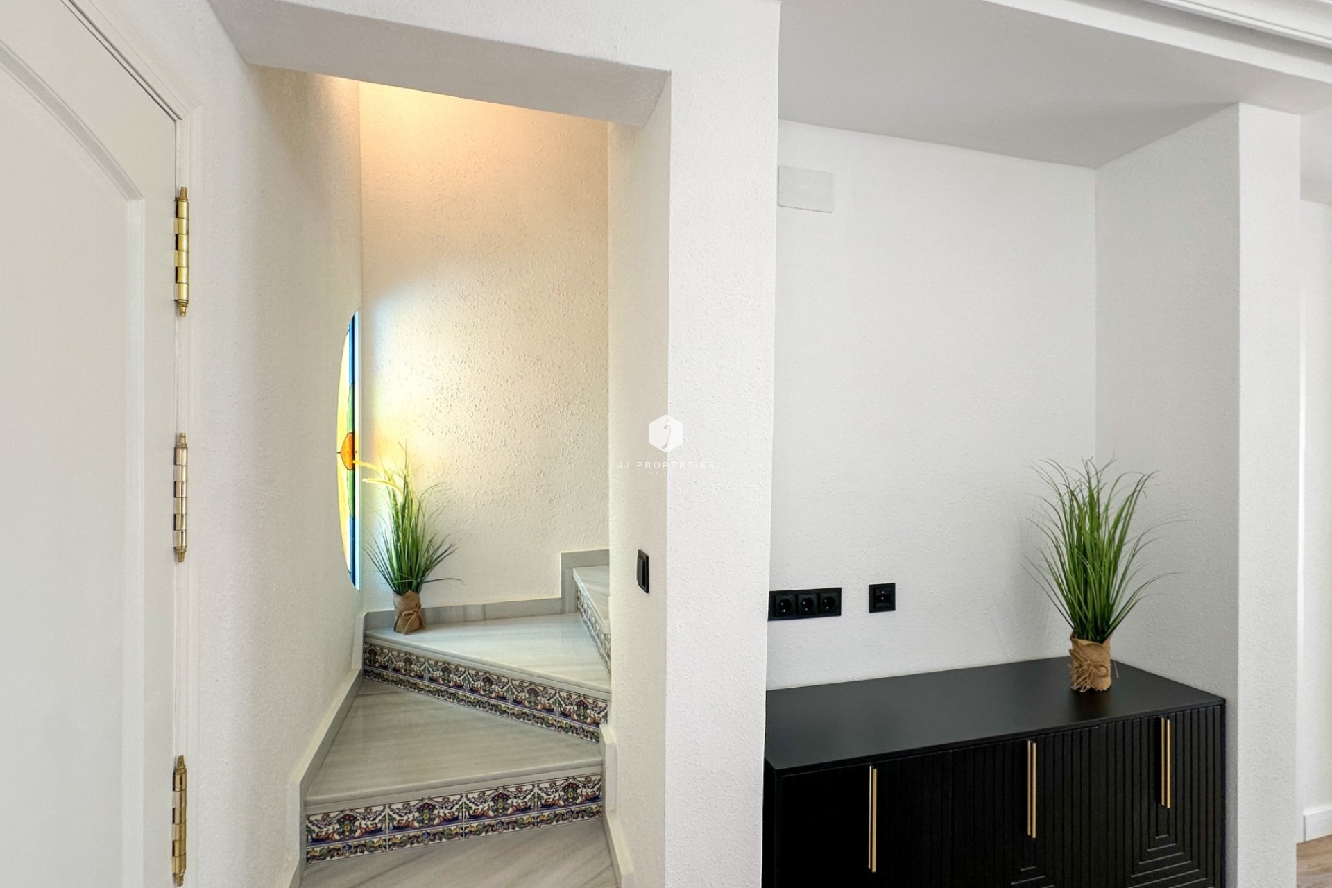 Resale - Chalet -
Orihuela Costa - Costa Blanca
