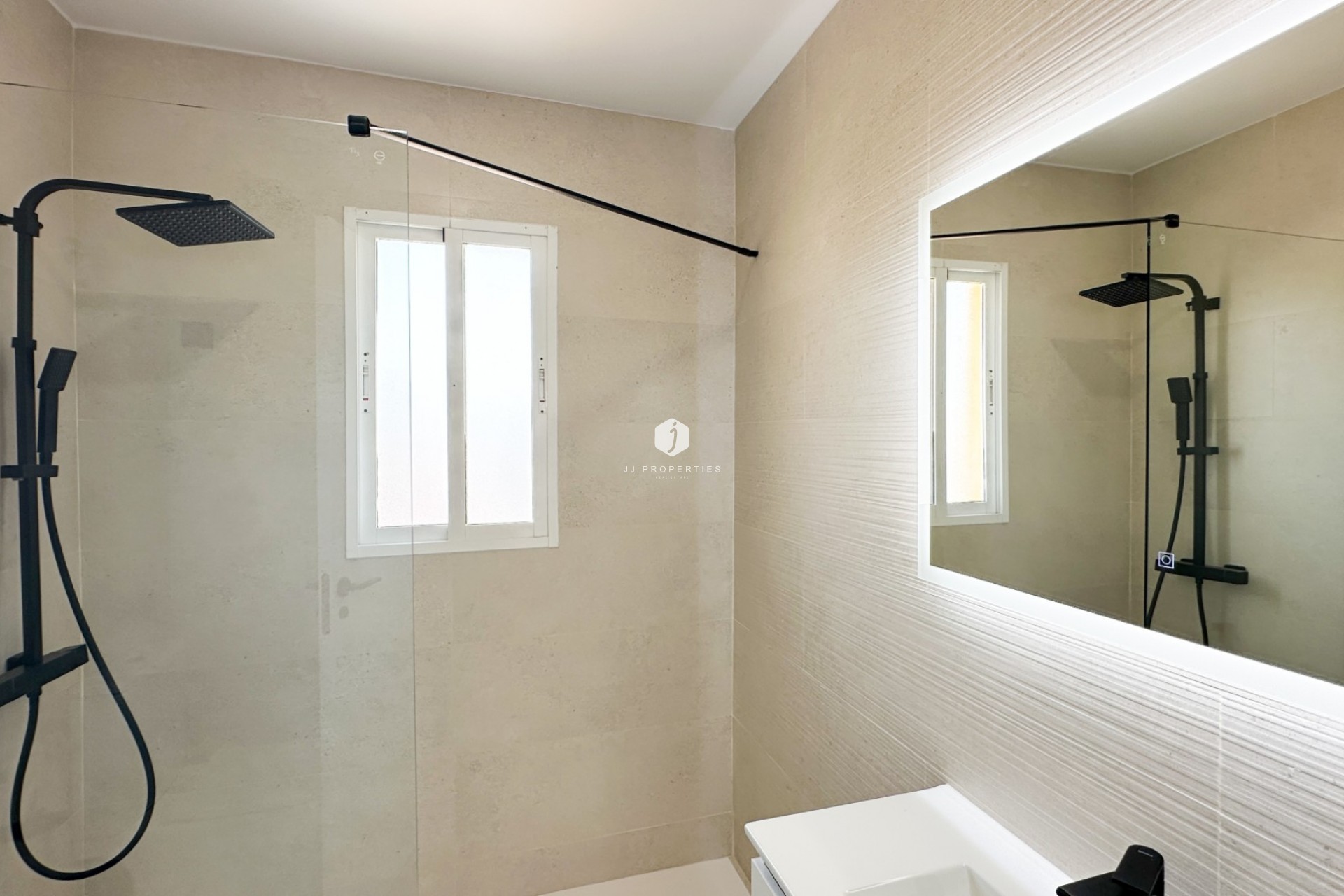 Resale - Chalet -
Orihuela Costa - Costa Blanca