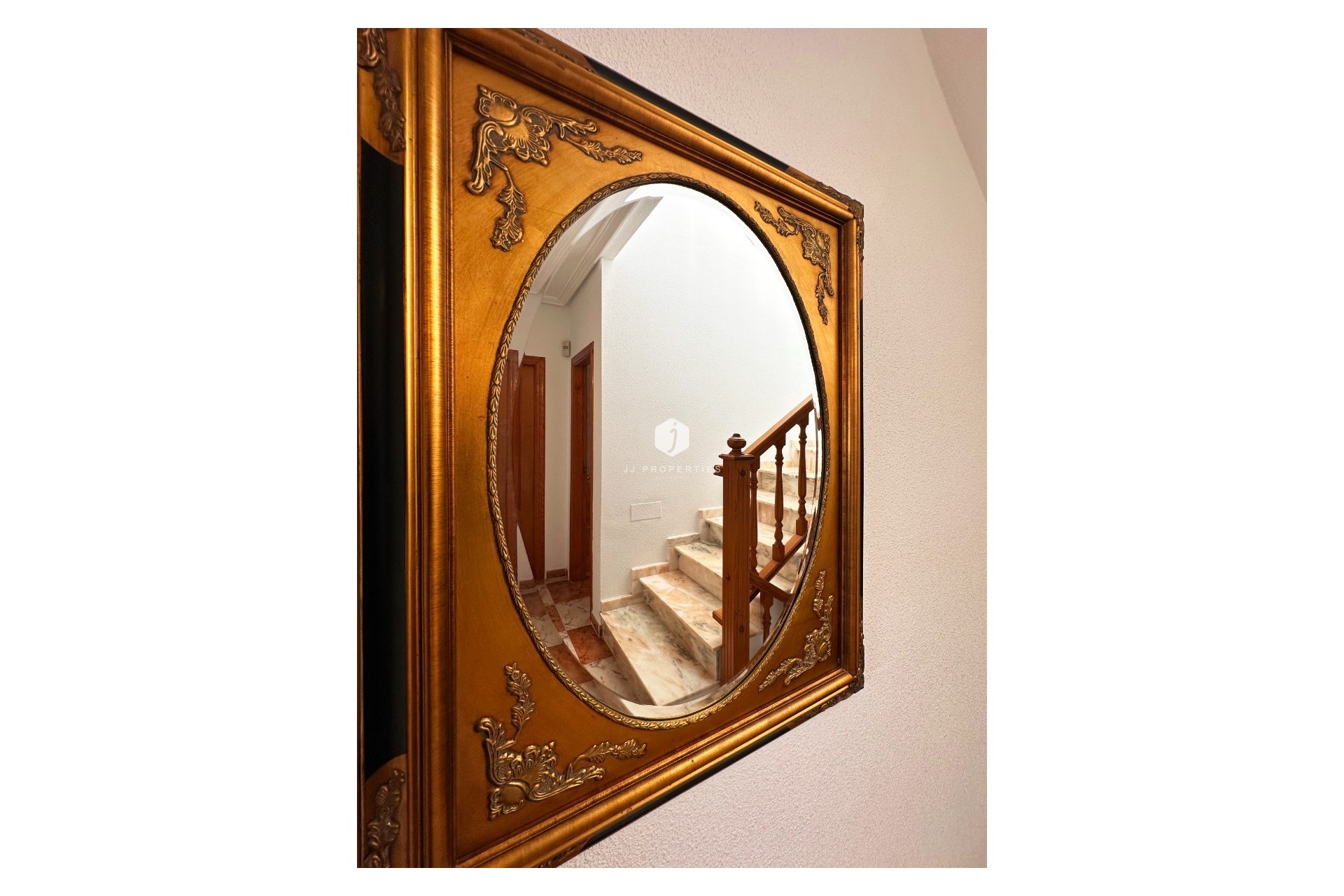 Resale - Chalet -
Orihuela Costa - Costa Blanca