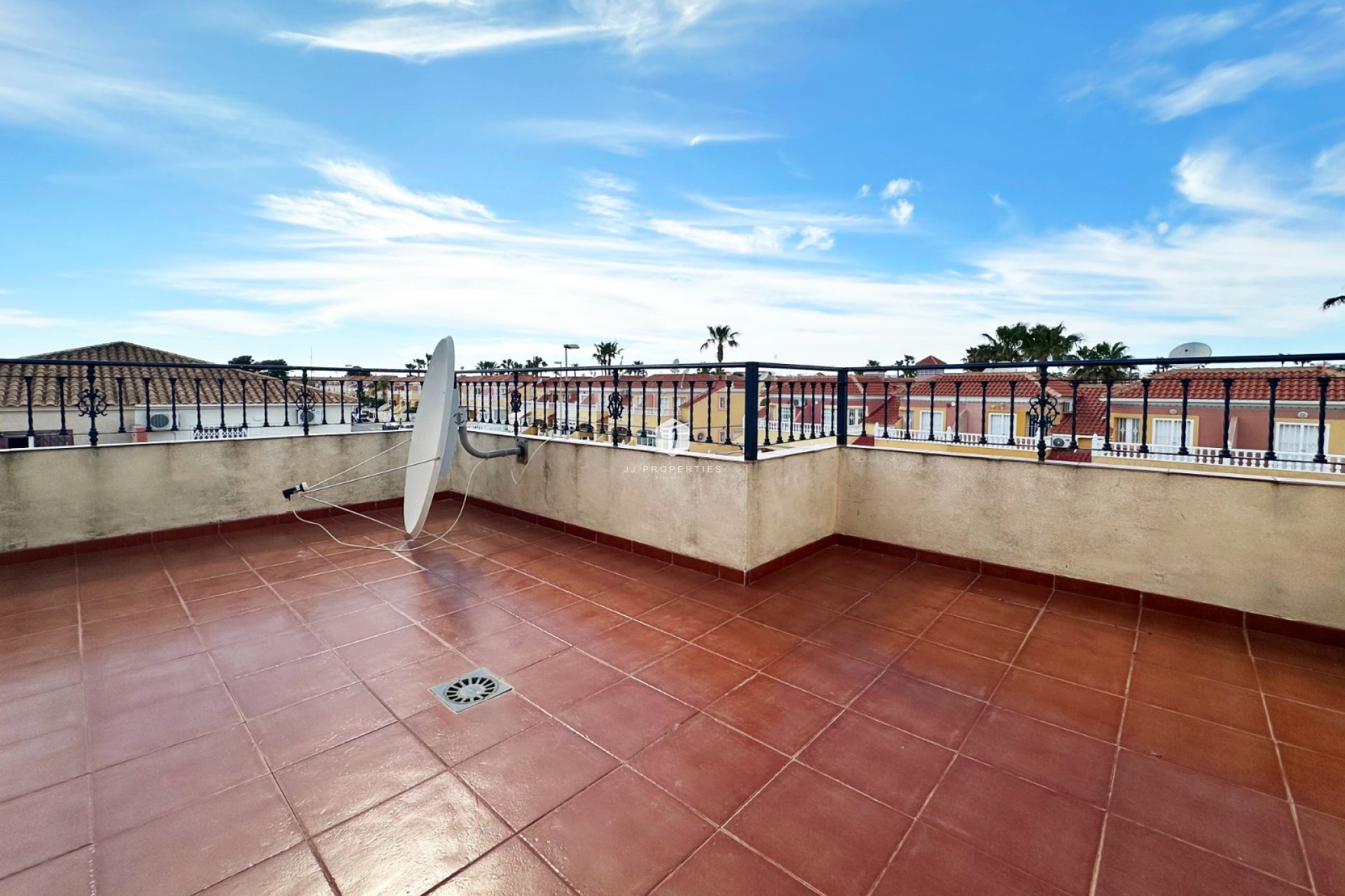 Resale - Chalet -
Orihuela Costa - Costa Blanca