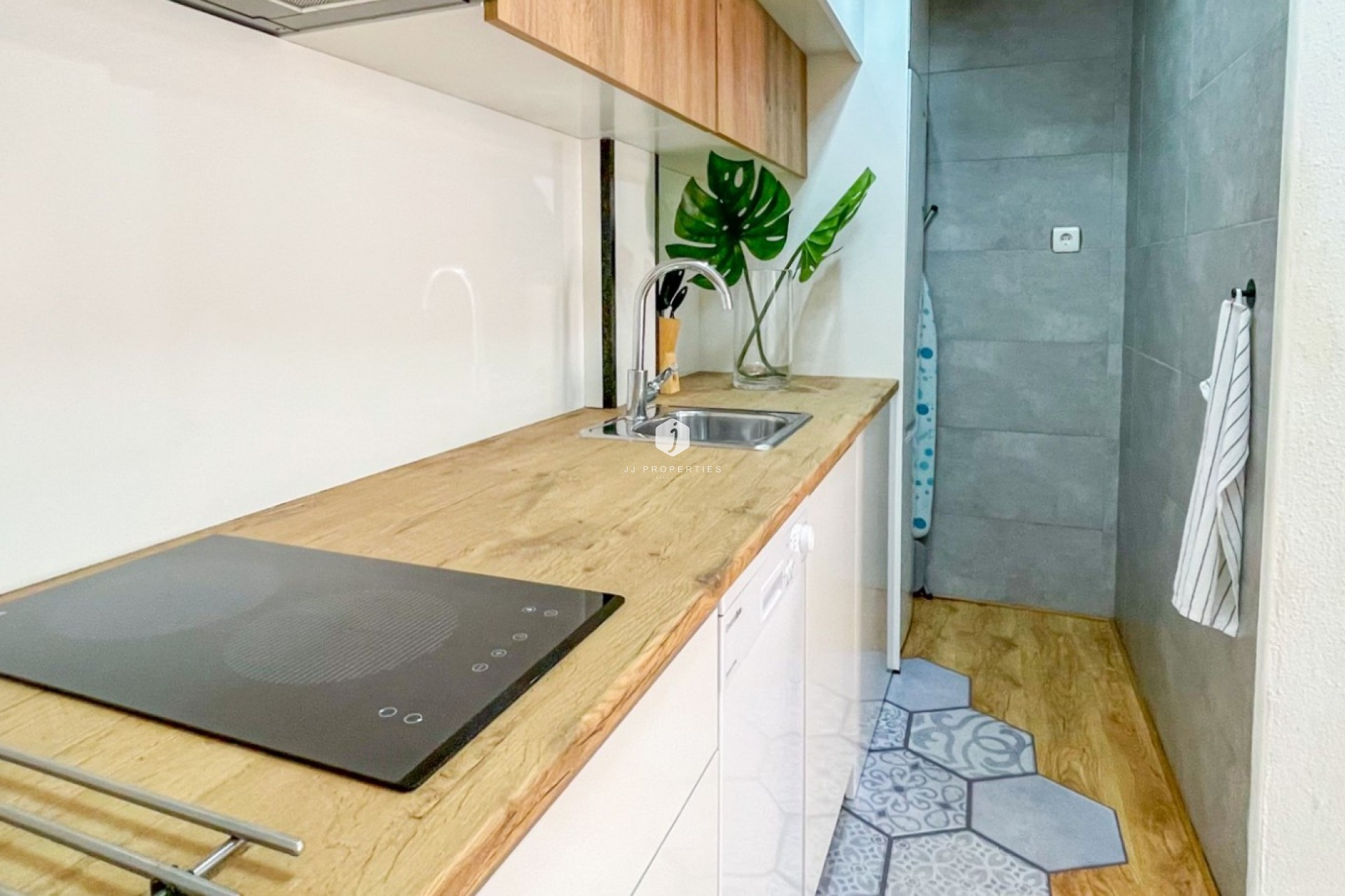 Resale - Chalet -
Orihuela Costa - Costa Blanca