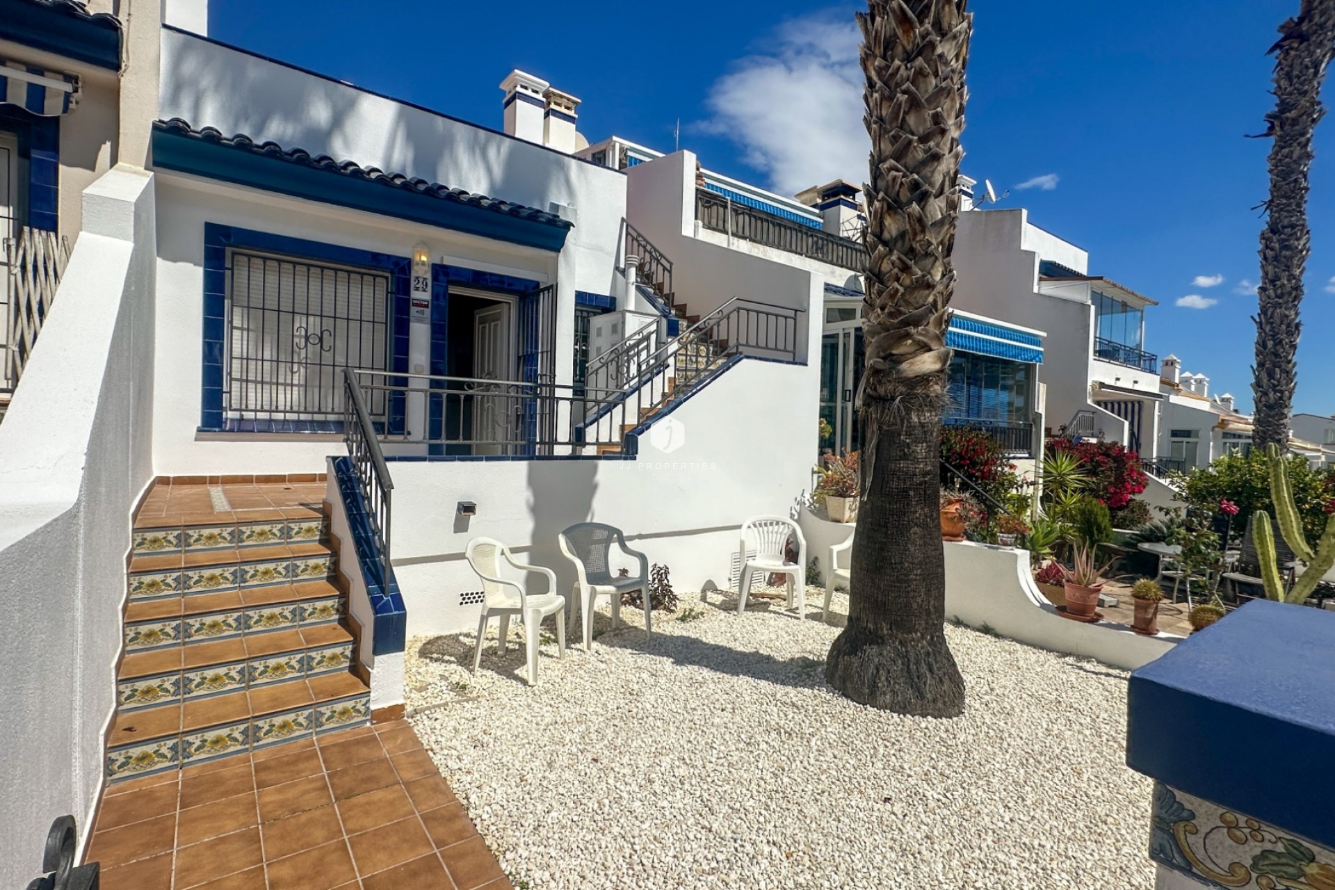 Resale - Chalet -
Orihuela Costa - Costa Blanca