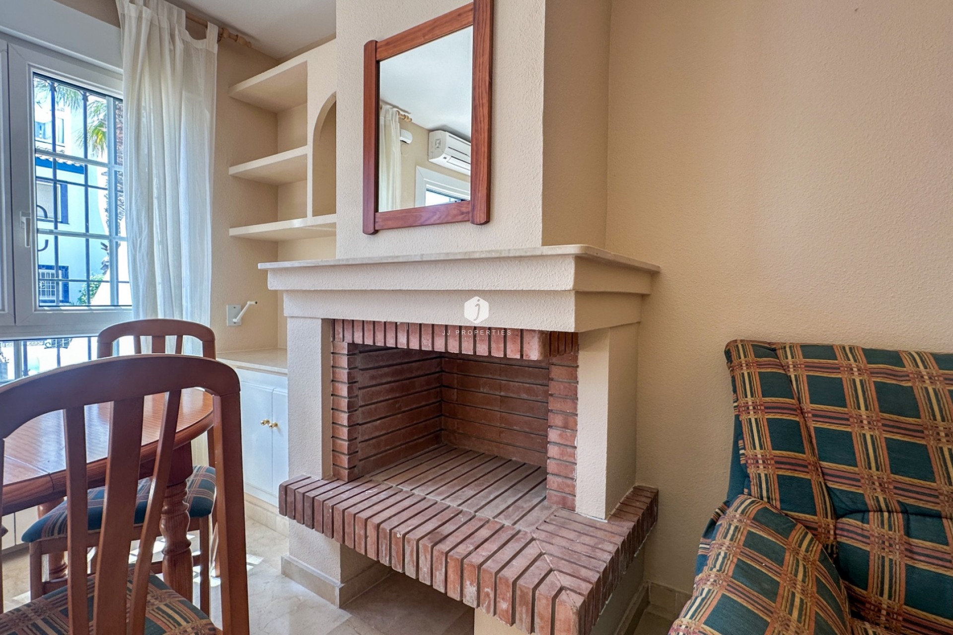 Resale - Chalet -
Orihuela Costa - Costa Blanca