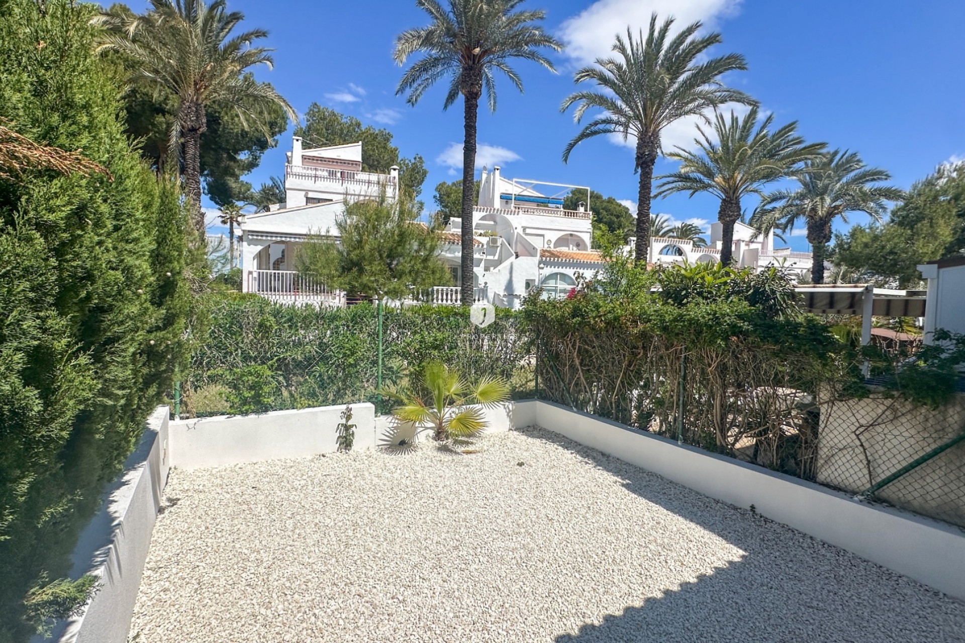 Resale - Chalet -
Orihuela Costa - Costa Blanca
