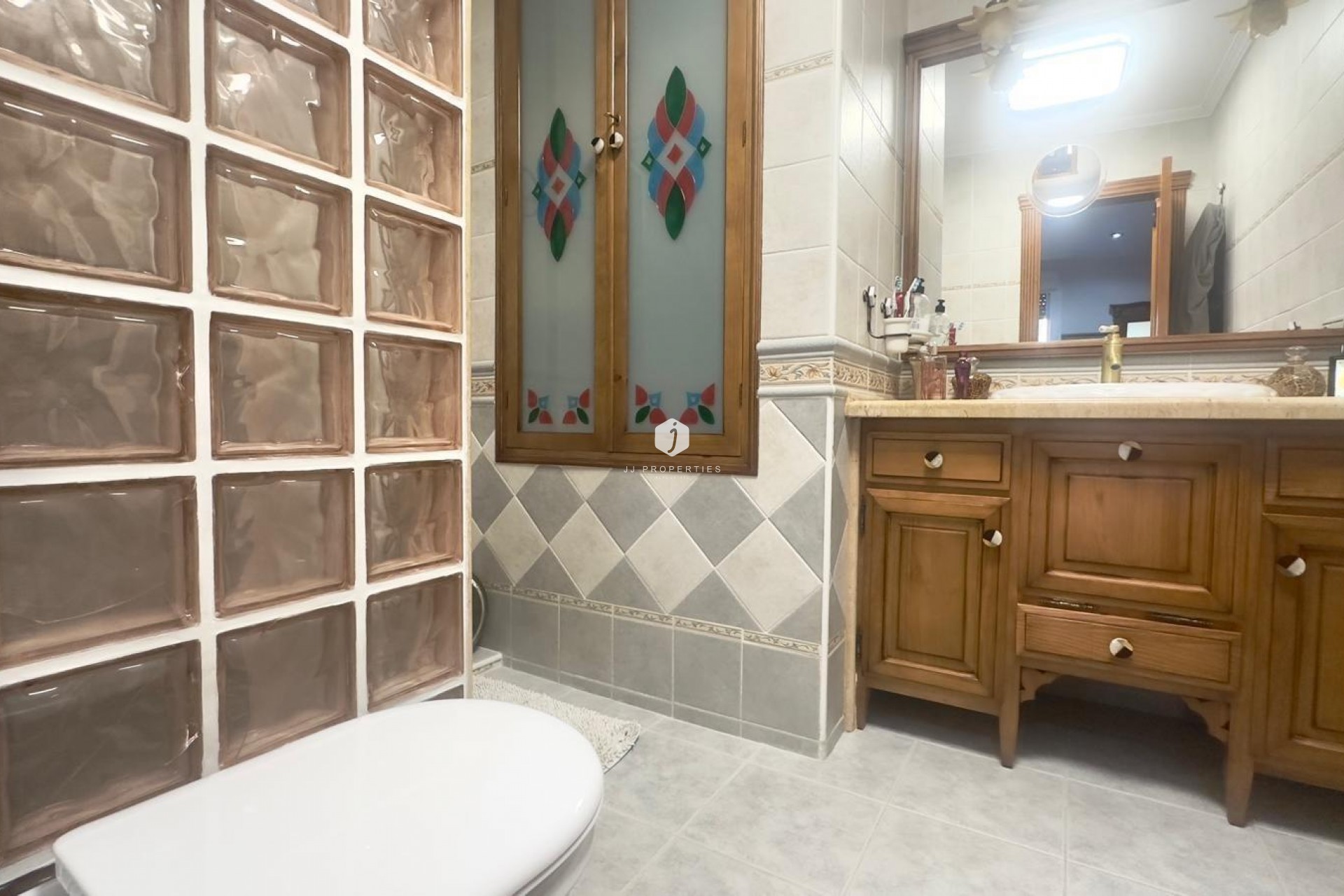 Resale - Chalet -
Orihuela Costa - La Zenia