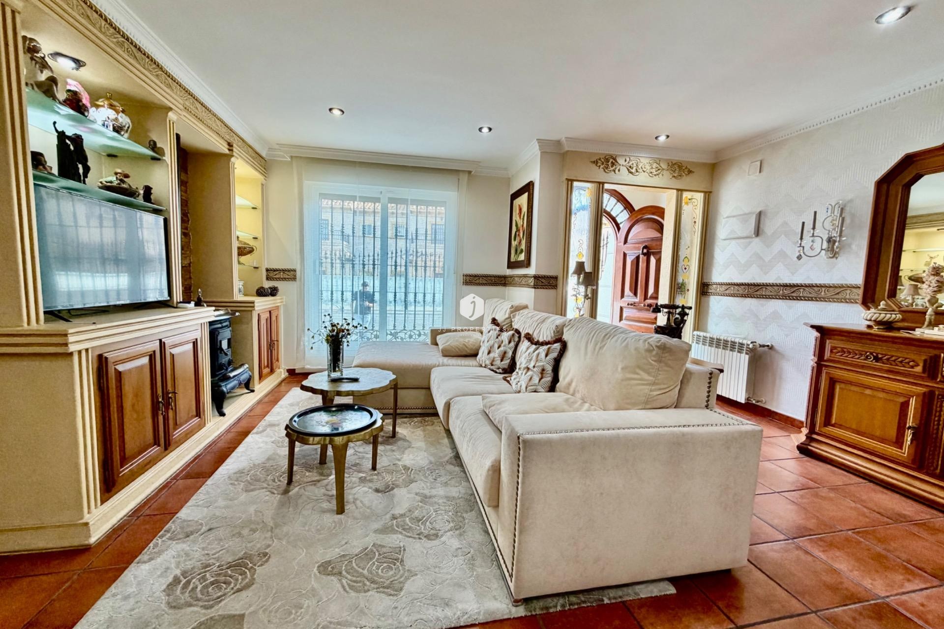Resale - Chalet -
Orihuela Costa - La Zenia